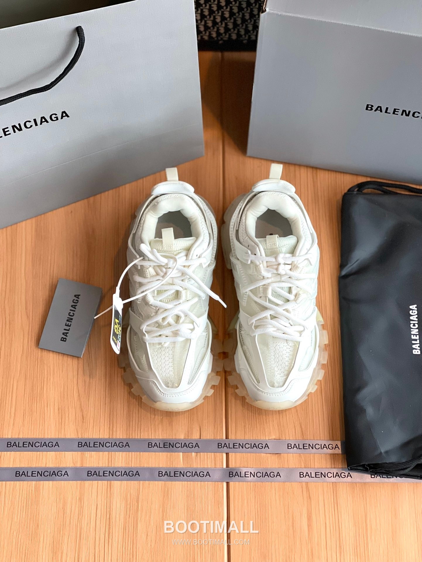 발렌시아가 트랙 메쉬 레더 블랙 청키 러너 스니커즈 Balenciaga Track Mesh Leather Black Chunky Runner Sneakers 1
