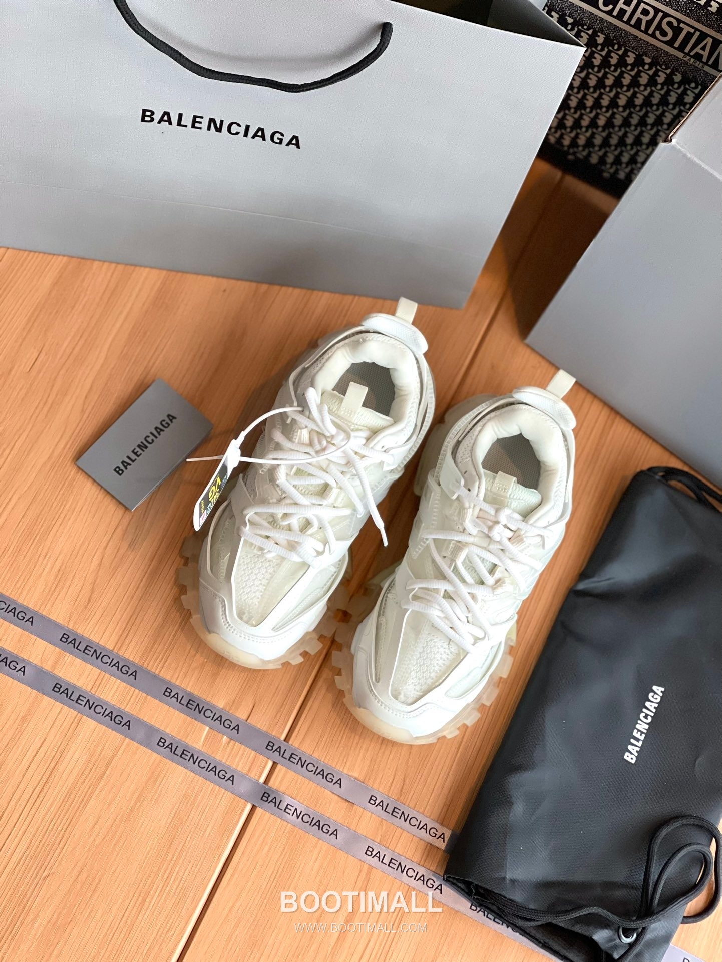 발렌시아가 트랙 메쉬 레더 블랙 청키 러너 스니커즈 Balenciaga Track Mesh Leather Black Chunky Runner Sneakers 3