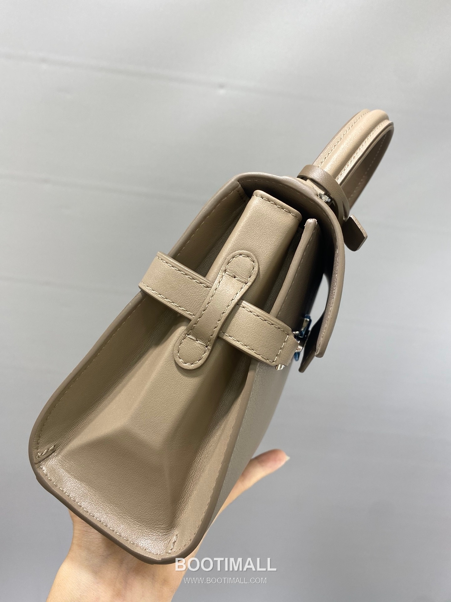 델보 템페트 미니 스위프트 카프스킨 베이지 스트랩 플랩 핸드백 Delvaux Tempete Mini Swift Calfskin Beige Strap Flap Handbag 99135066 21cm 5