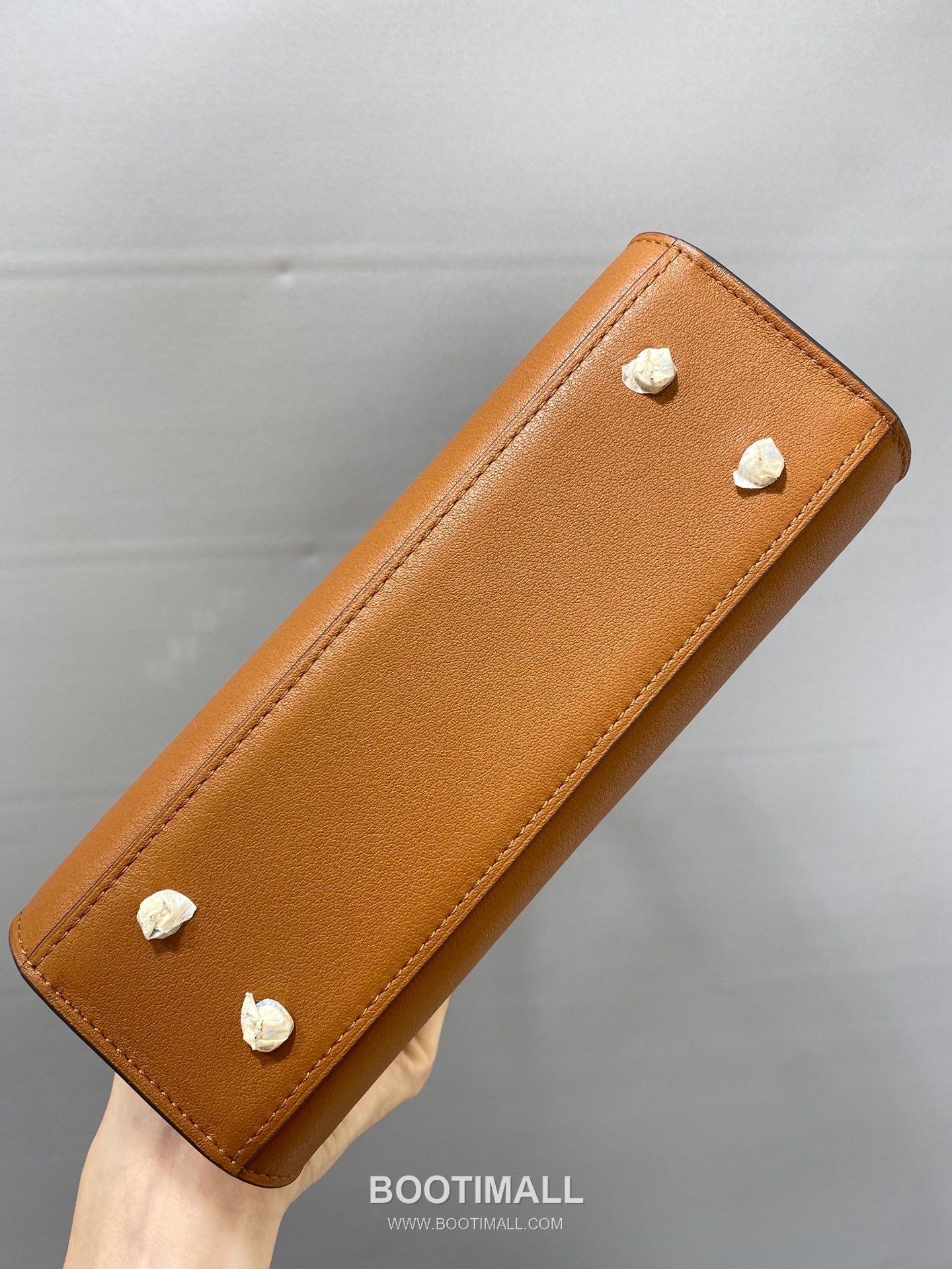 델보 템페트 스위프트 레더 베이지 스트랩 플랩 핸드백 Delvaux Tempete Swift Leather Beige Strap Flap Handbag 99135066 21cm 6