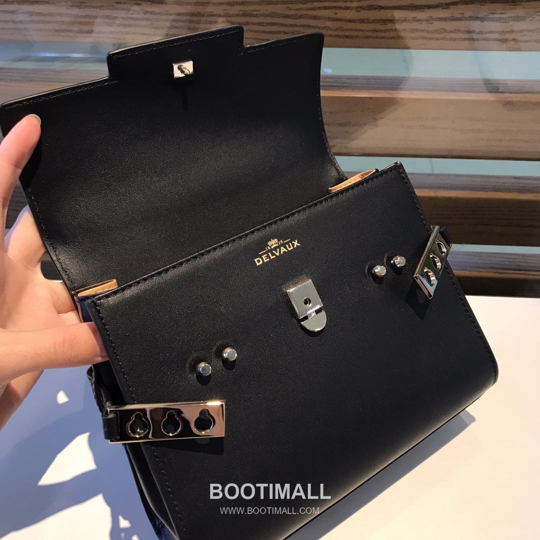 델보 템페트 스위프트 레더 베이지 스트랩 플랩 핸드백 Delvaux Tempete Swift Leather Beige Strap Flap Handbag 99135066 21cm 6