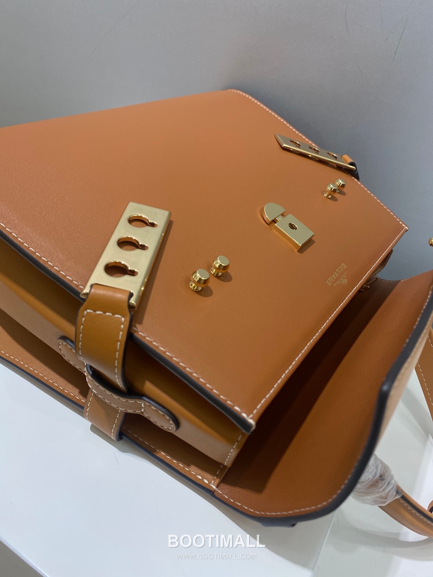 델보 템페트 MM 스위프트 카프스킨 베이지 스트랩 플랩 핸드백 Delvaux Tempete MM Swift Calfskin Beige Strap Flap Handbag 99150066 28cm 6