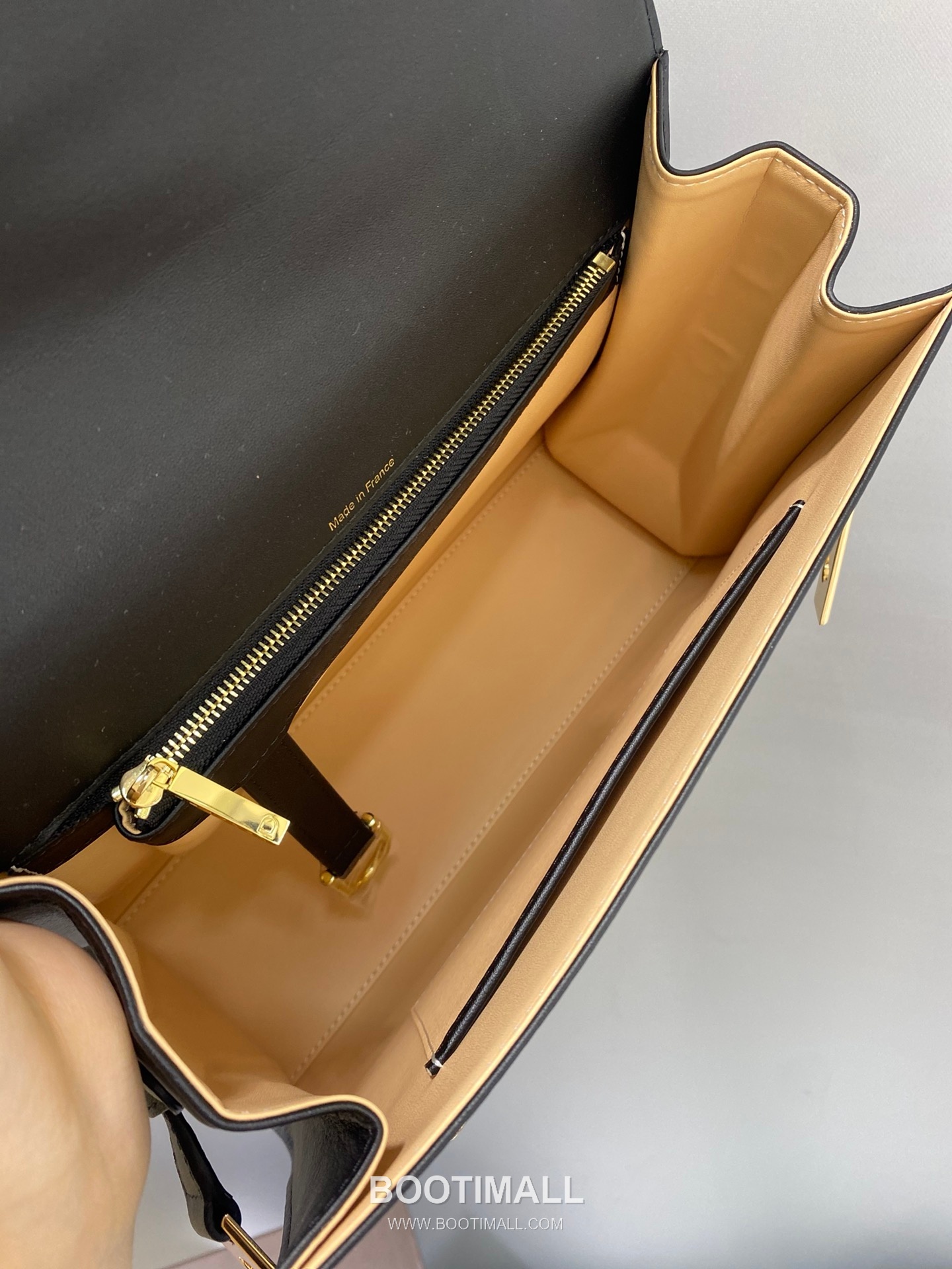 델보 템페트 MM 스위프트 카프스킨 베이지 스트랩 플랩 핸드백 Delvaux Tempete MM Swift Calfskin Beige Strap Flap Handbag 99150066 28cm 8