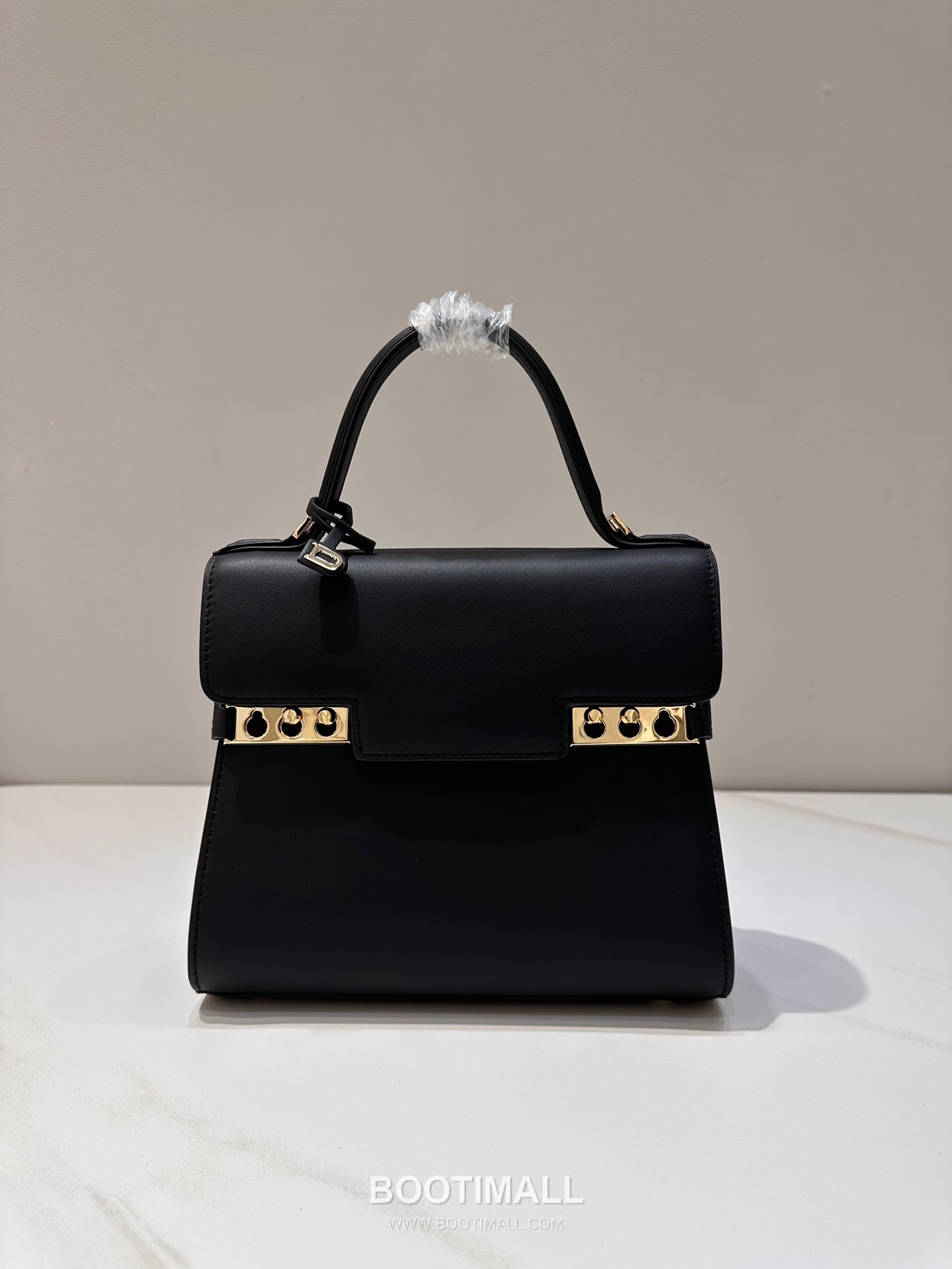 델보 템페트 PM 스위프트 카프스킨 블랙 스트랩 메탈락 플랩 핸드백 Delvaux Tempete PM Swift Calfskin Black Strap Metal Lock Flap Handbag 99135066 21.5cm 2