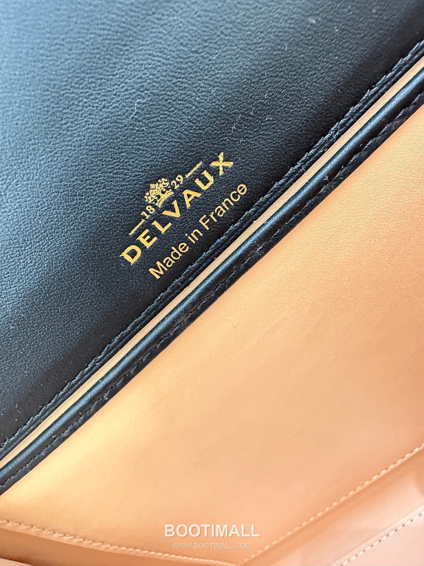 델보 템페트 PM 스위프트 카프스킨 블랙 스트랩 메탈락 플랩 핸드백 Delvaux Tempete PM Swift Calfskin Black Strap Metal Lock Flap Handbag 99135066 21.5cm 8