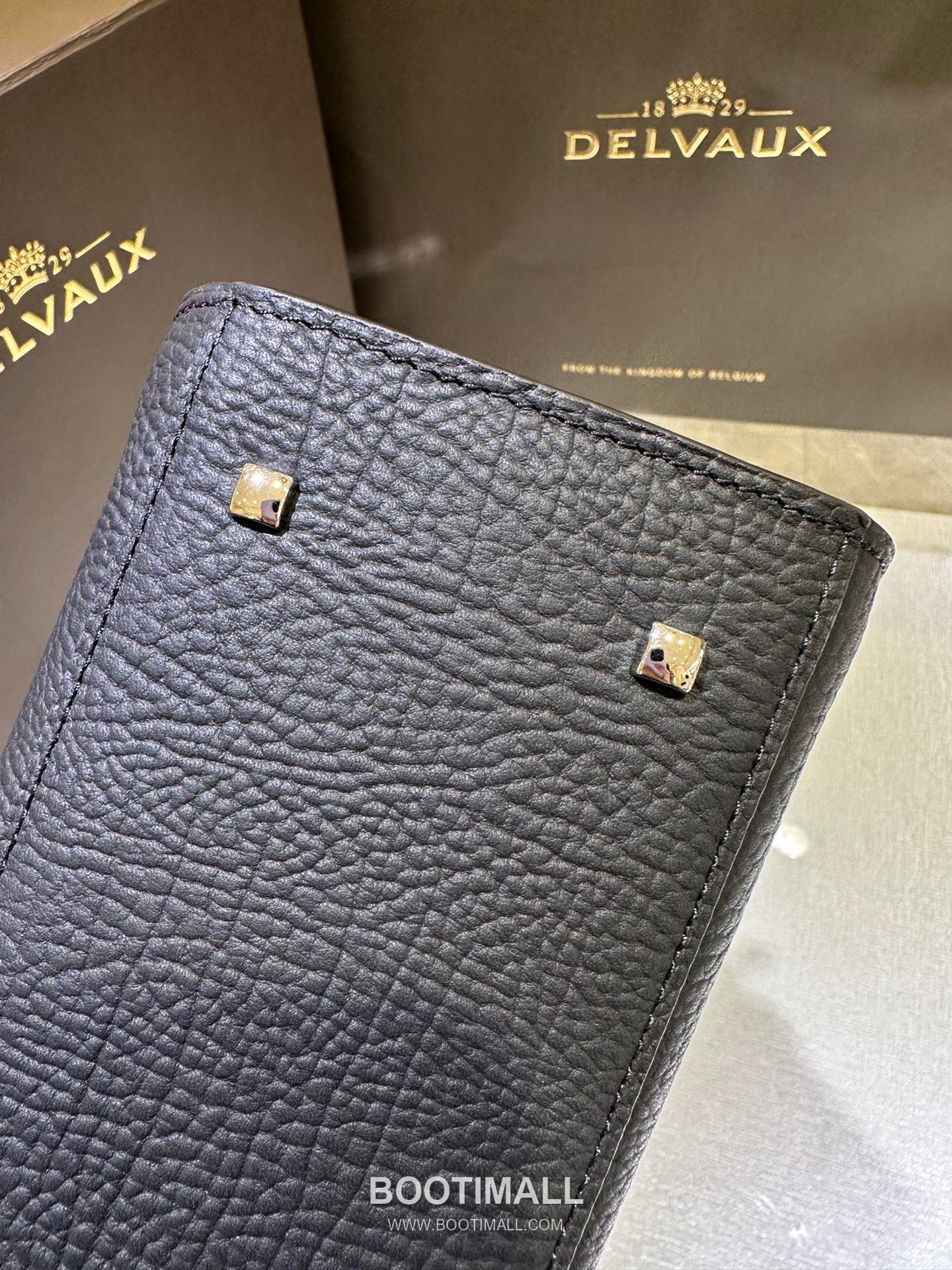 델보 템페트 PM 스위프트 카프스킨 블랙 스트랩 메탈락 플랩 핸드백 Delvaux Tempete PM Swift Calfskin Black Strap Metal Lock Flap Handbag 99135066 21.5cm 8