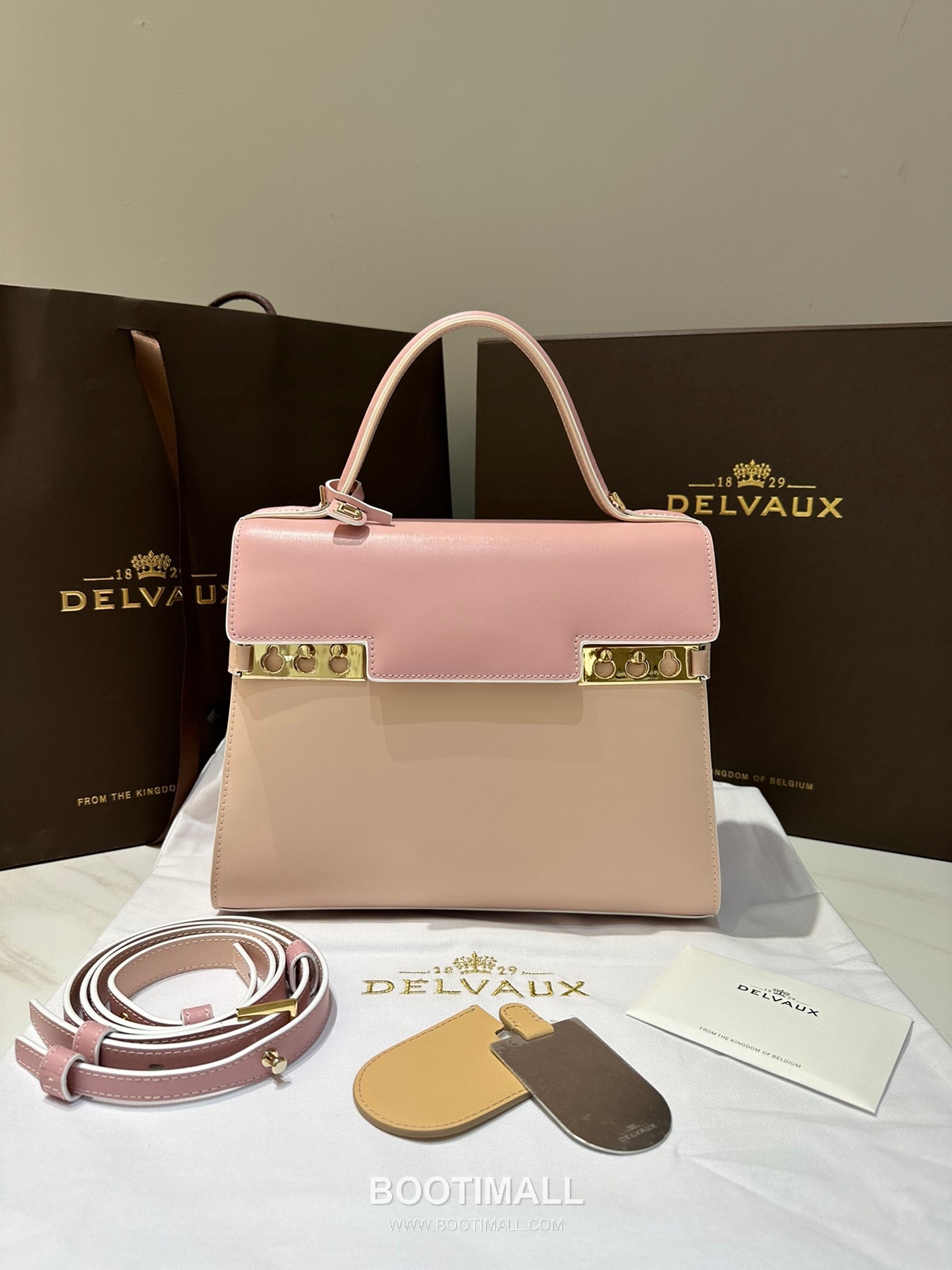 델보 템페트 PM 박스 카프스킨 핑크 트리컬러 스트랩 메탈락 플랩 핸드백 Delvaux Tempete PM Box Calfskin Pink Tricolor Strap Metal Lock Flap Handbag 99160066 28cm 1