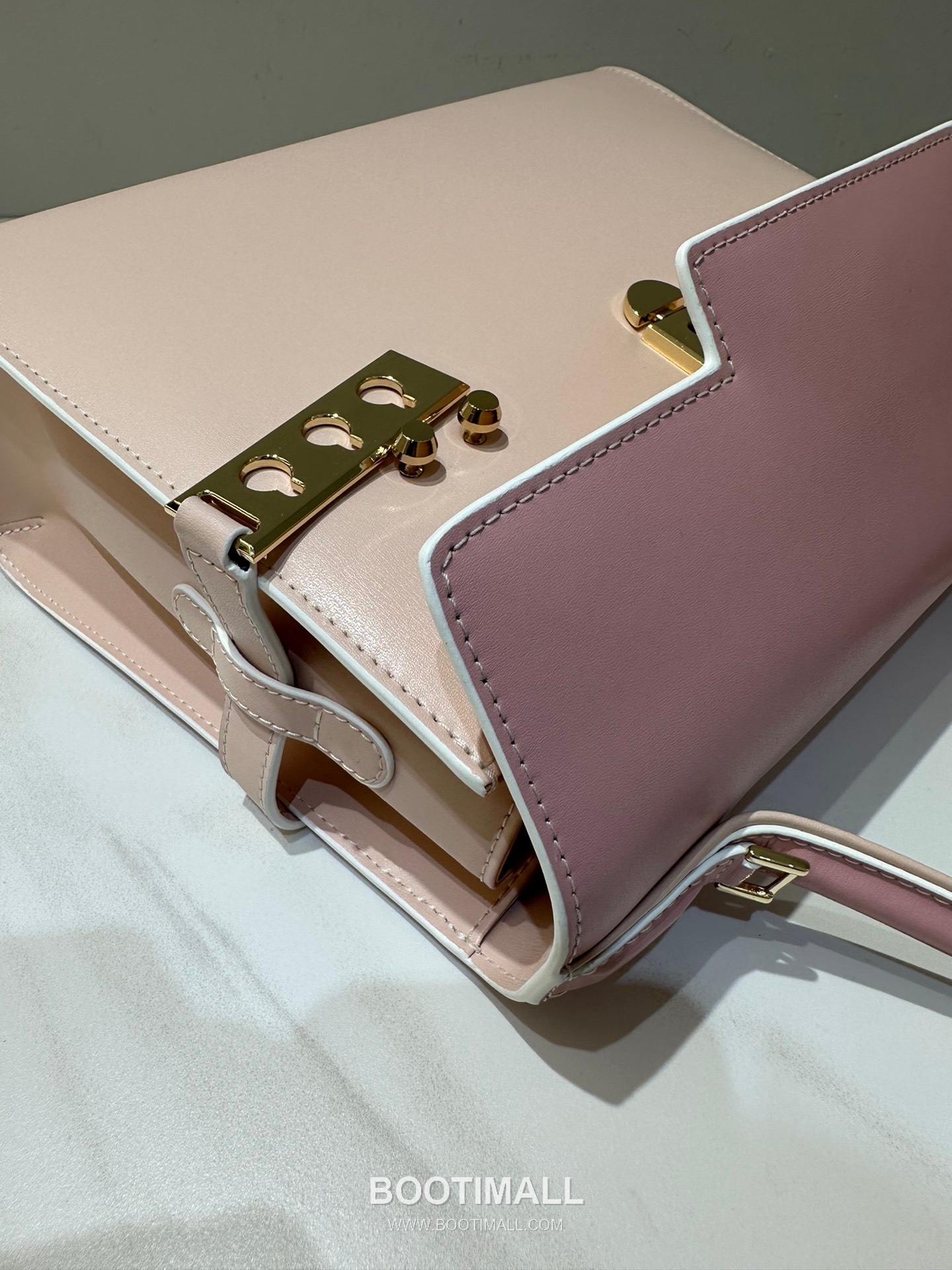 델보 템페트 PM 박스 카프스킨 핑크 트리컬러 스트랩 메탈락 플랩 핸드백 Delvaux Tempete PM Box Calfskin Pink Tricolor Strap Metal Lock Flap Handbag 99160066 28cm 5