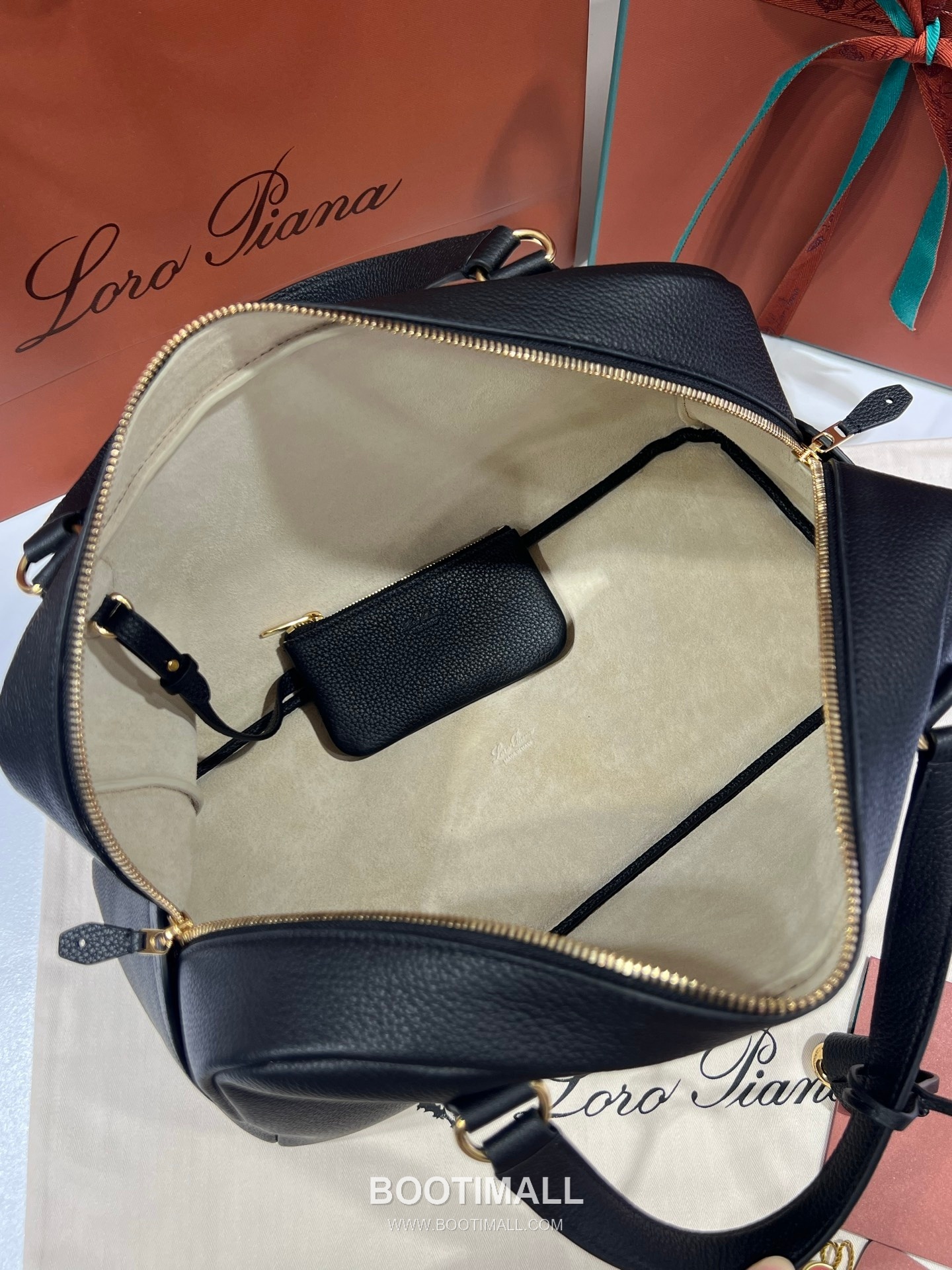 로로피아나 니들 라지 카프스킨 브라운 스트랩 더블지퍼 토트 핸드백 Loro Piana Needle Large Calfskin Brown Strap Double Zip Tote Handbag 39cm 6