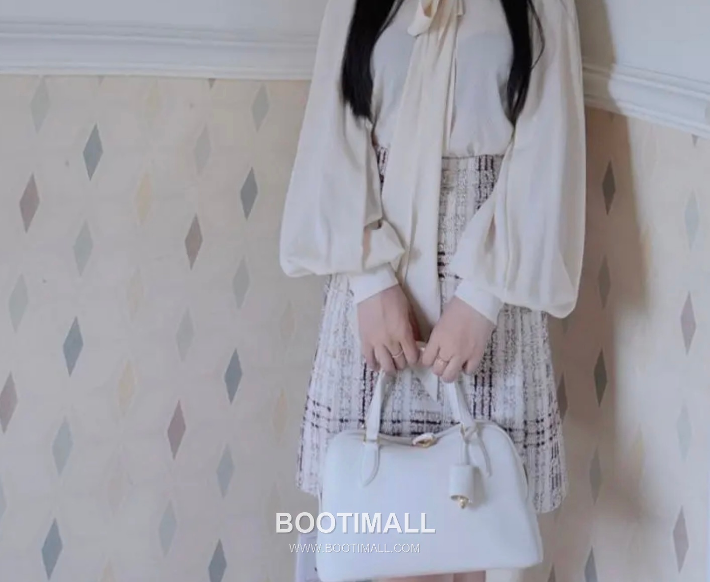 로로피아나 니들 라지 카프스킨 브라운 스트랩 더블지퍼 토트 핸드백 Loro Piana Needle Large Calfskin Brown Strap Double Zip Tote Handbag 39cm 2