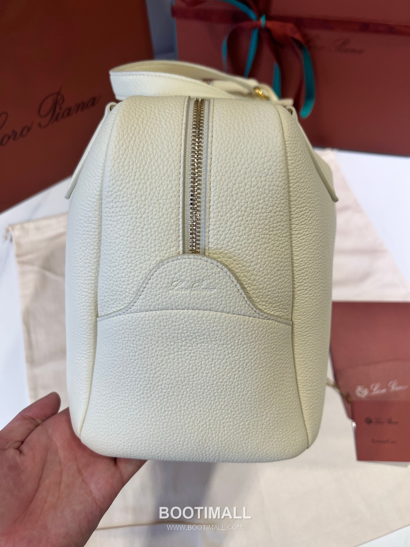 로로피아나 니들 라지 카프스킨 브라운 스트랩 더블지퍼 토트 핸드백 Loro Piana Needle Large Calfskin Brown Strap Double Zip Tote Handbag 39cm 9