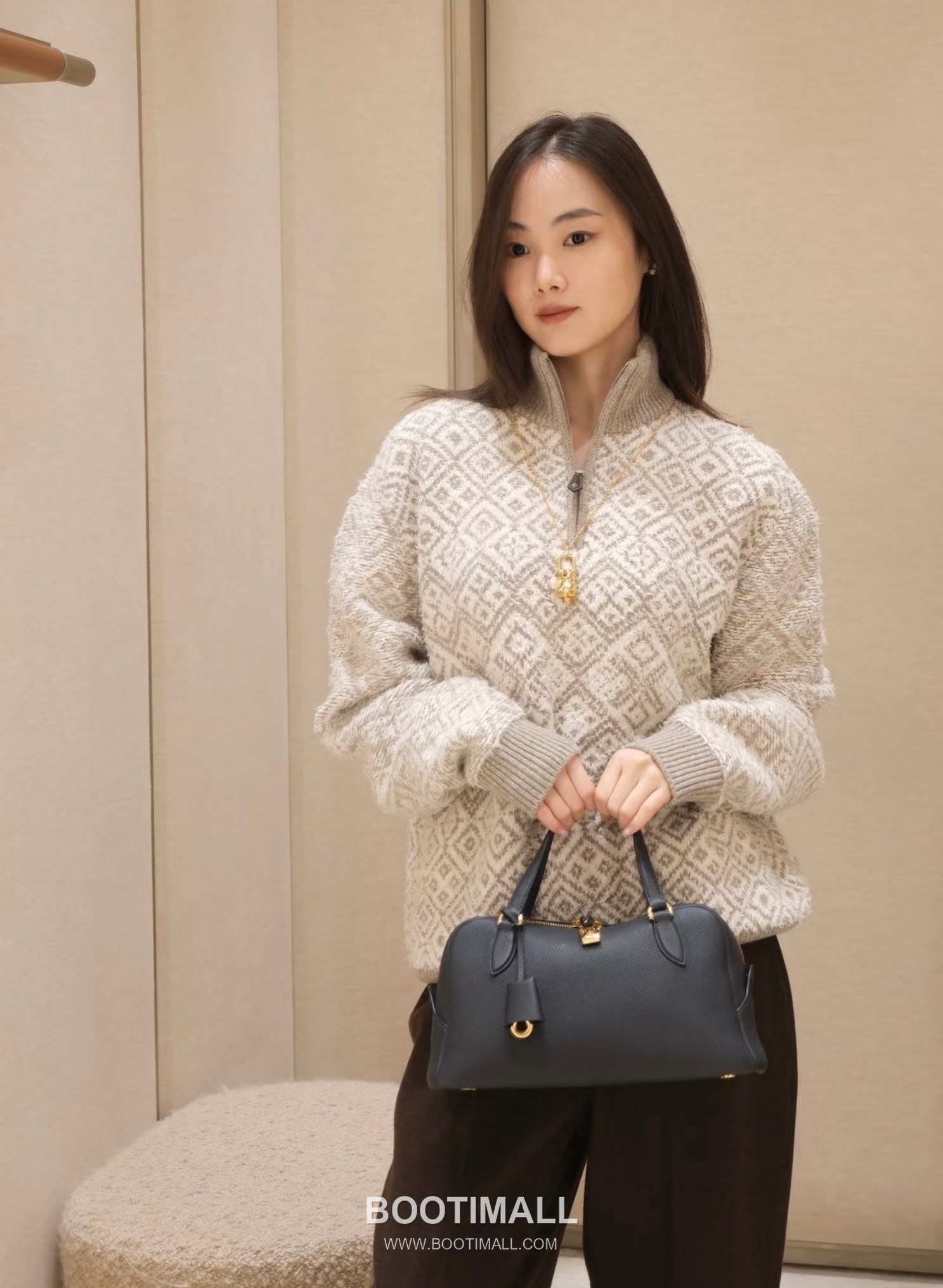 로로피아나 니들 스몰 캔버스 카프스킨 베이지 스트랩 더블지퍼 토트 핸드백 Loro Piana Needle Small Canvas Calfskin Beige Strap Double Zip Tote Handbag 31cm 3