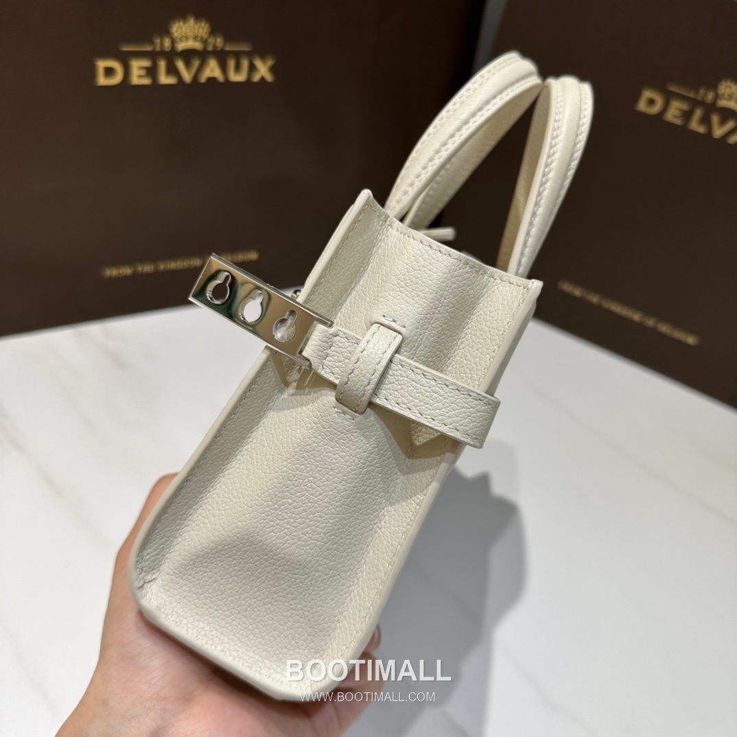 델보 템페트 크러쉬 스몰 그레인 카프스킨 블랙 스트랩 스냅락 크로스 핸드백 Delvaux Tempete Crush Small Grain Calfskin Black Strap Snap Lock Crossbody Handbag 99125066 19cm 6