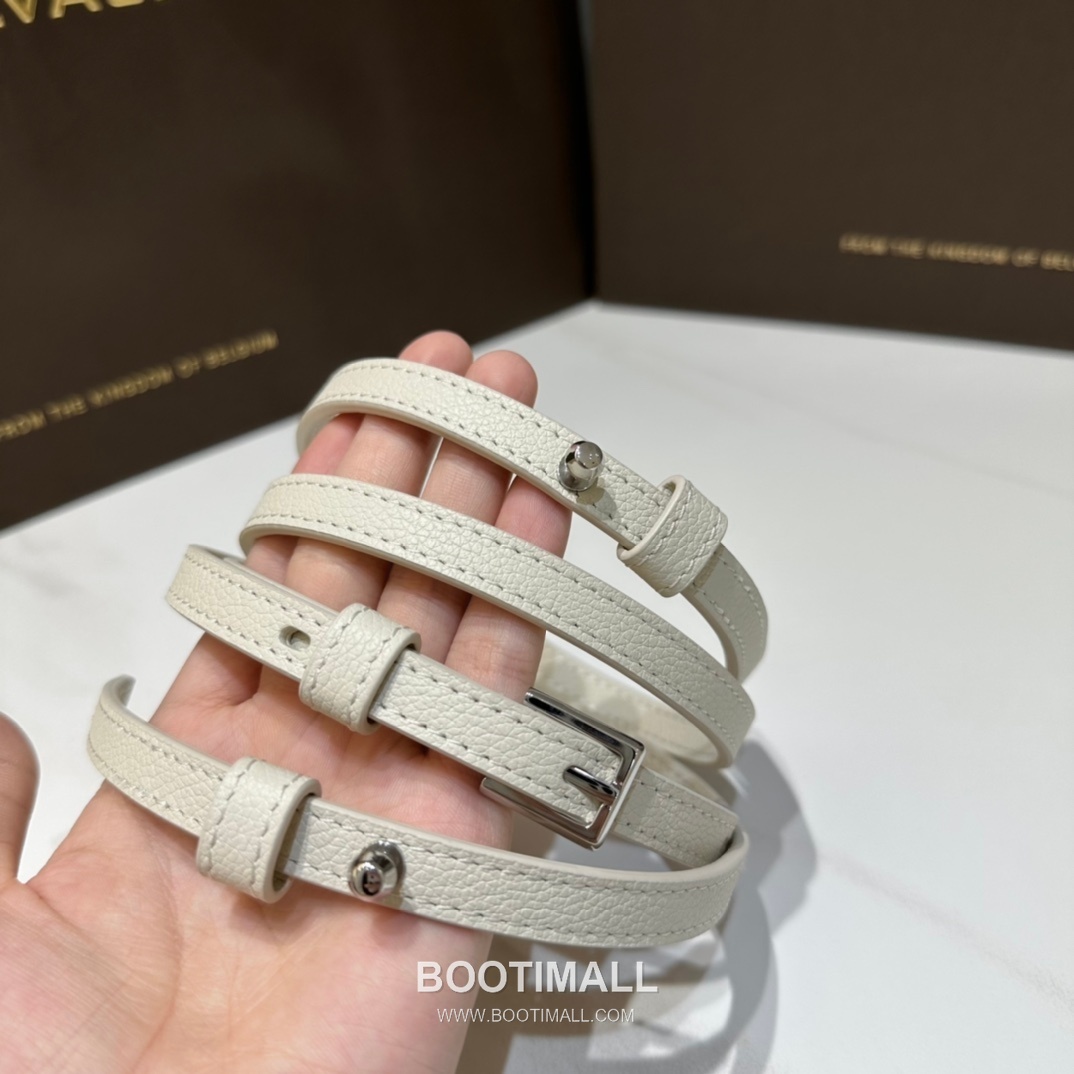 델보 템페트 크러쉬 스몰 그레인 카프스킨 블랙 스트랩 스냅락 크로스 핸드백 Delvaux Tempete Crush Small Grain Calfskin Black Strap Snap Lock Crossbody Handbag 99125066 19cm 7