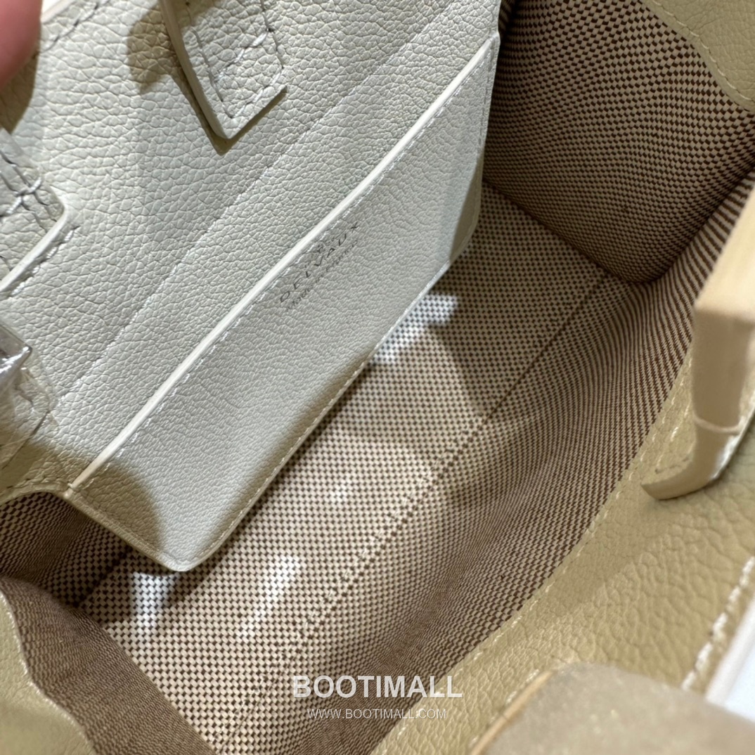 델보 템페트 크러쉬 스몰 그레인 카프스킨 블랙 스트랩 스냅락 크로스 핸드백 Delvaux Tempete Crush Small Grain Calfskin Black Strap Snap Lock Crossbody Handbag 99125066 19cm 8