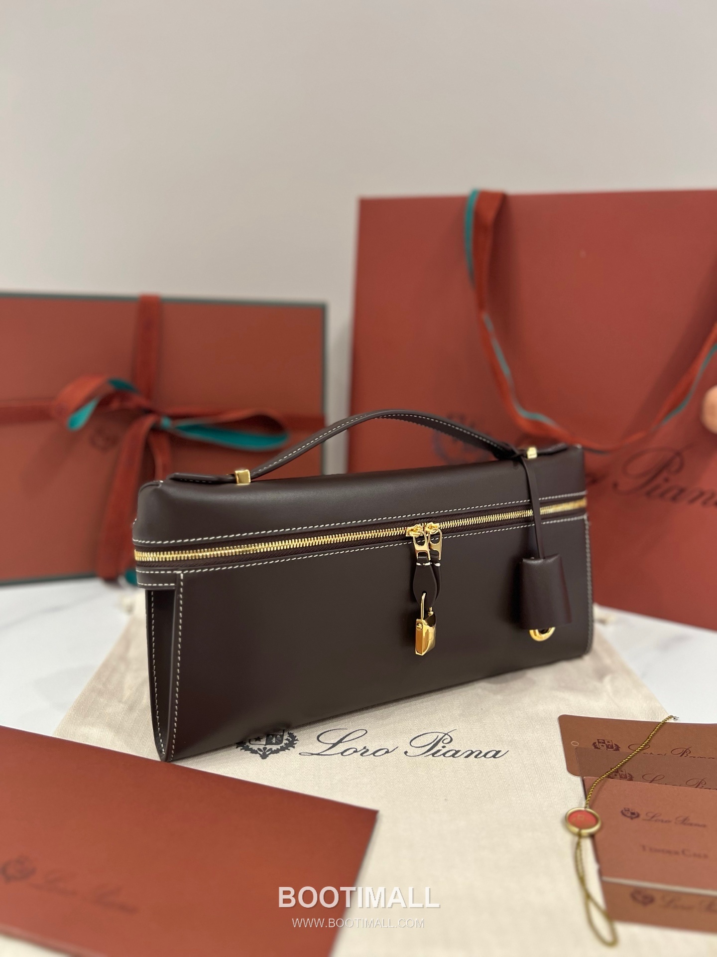 로로피아나 엑스트라 클러치 L29 새들 레더 블랙 더블지퍼 파우치 클러치백 Loro Piana Extra Clutch L29 Saddle Leather Black Double Zip Pouch Clutch Bag 29cm 3