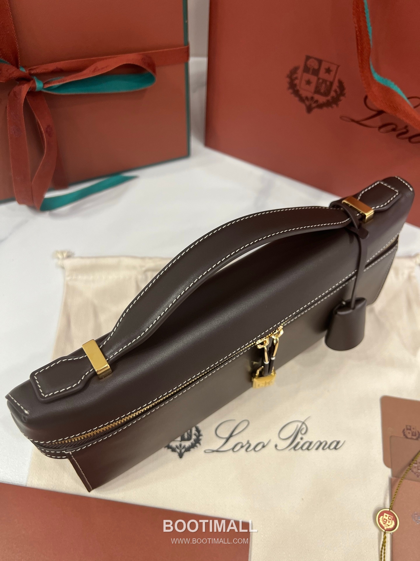 로로피아나 엑스트라 클러치 L29 새들 레더 블랙 더블지퍼 파우치 클러치백 Loro Piana Extra Clutch L29 Saddle Leather Black Double Zip Pouch Clutch Bag 29cm 6