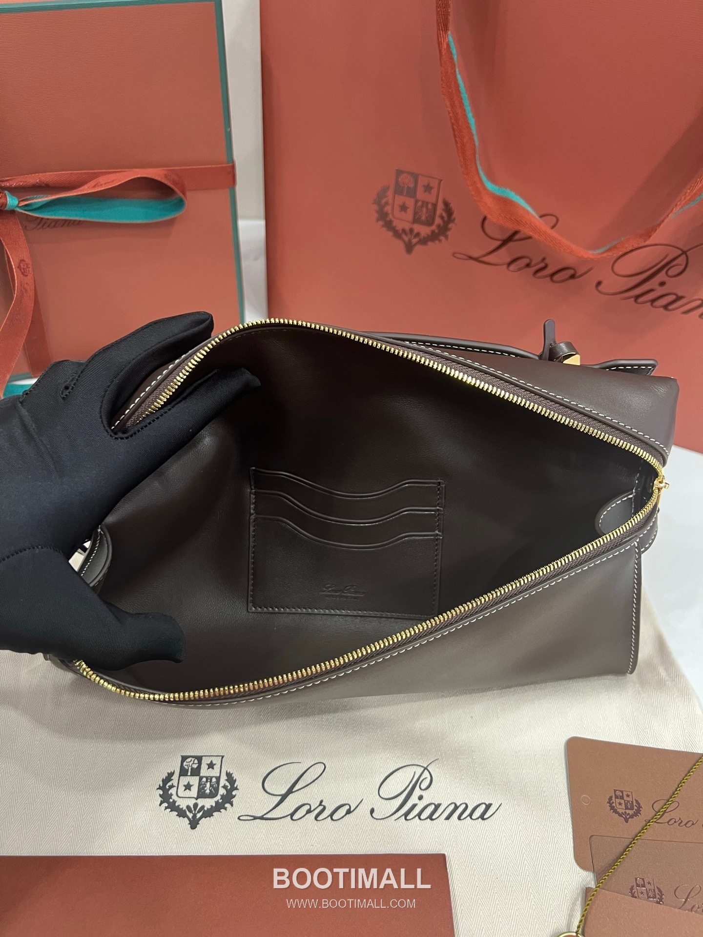 로로피아나 엑스트라 클러치 L29 새들 레더 블랙 더블지퍼 파우치 클러치백 Loro Piana Extra Clutch L29 Saddle Leather Black Double Zip Pouch Clutch Bag 29cm 8