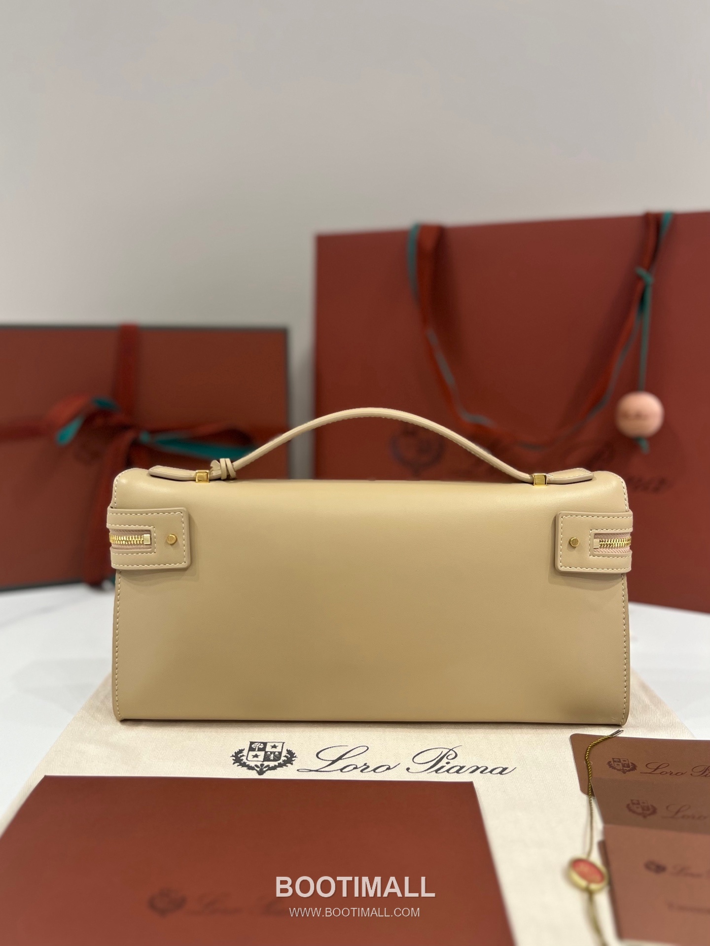 로로피아나 엑스트라 클러치 L29 새들 레더 블랙 더블지퍼 파우치 클러치백 Loro Piana Extra Clutch L29 Saddle Leather Black Double Zip Pouch Clutch Bag 29cm 2