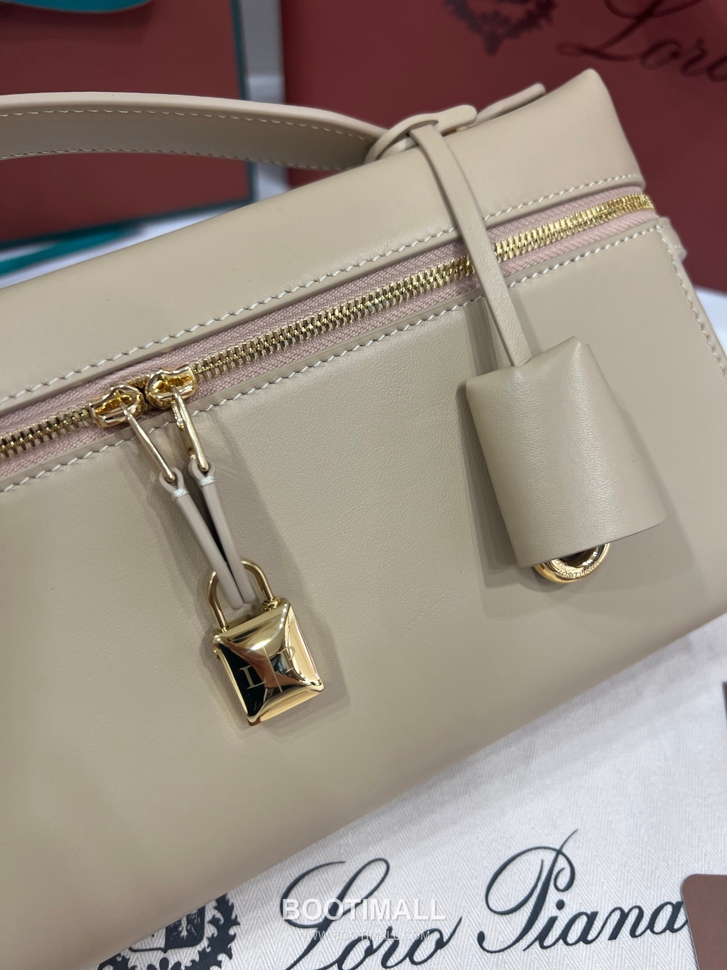 로로피아나 엑스트라 클러치 L29 새들 레더 블랙 더블지퍼 파우치 클러치백 Loro Piana Extra Clutch L29 Saddle Leather Black Double Zip Pouch Clutch Bag 29cm 4