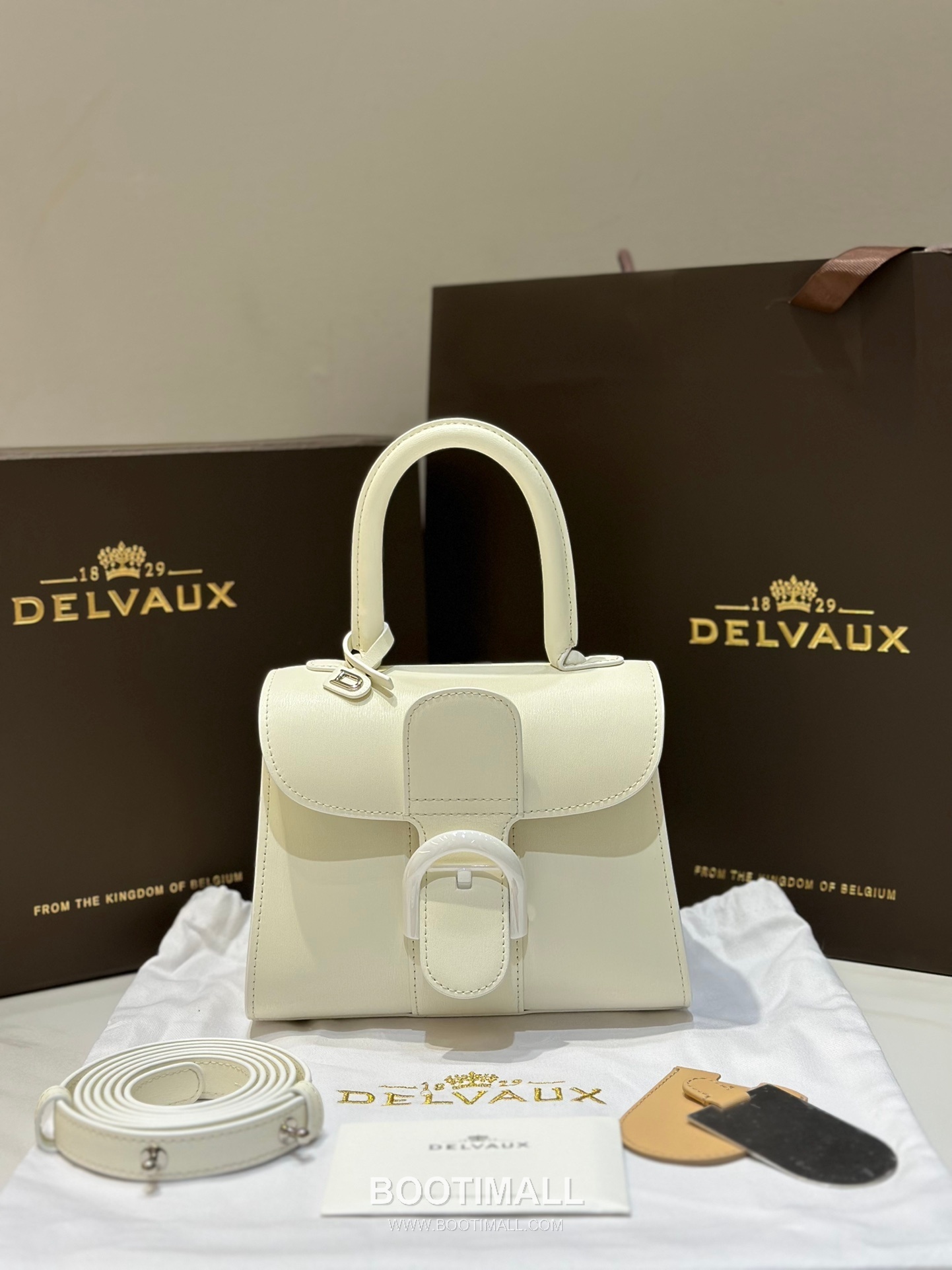 델보 브리앙 스몰 박스 카프스킨 퍼플 스트랩 메탈락 플랩 핸드백 Delvaux Brillant Small Box Calfskin Purple Strap Metal Lock Flap Handbag 99095066 20cm 4