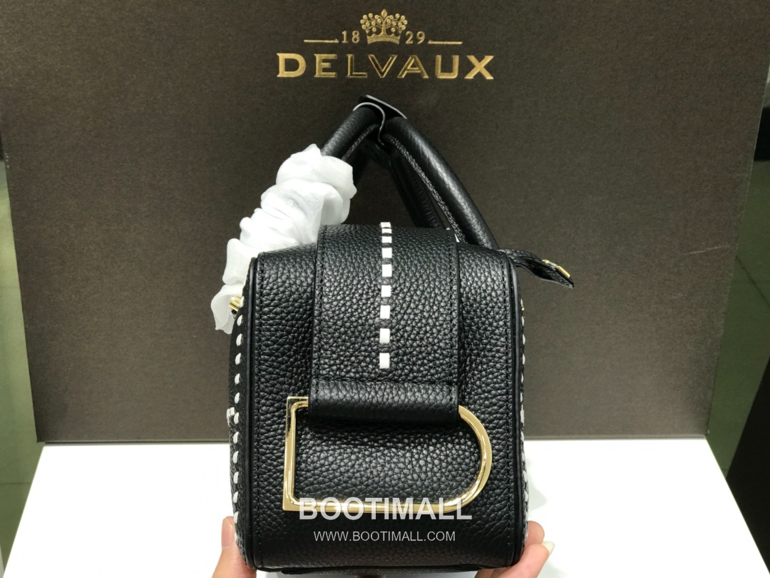 델보 쿨 박스 스몰 카프스킨 블랙 스트랩 D링 지퍼 토트 핸드백 Delvaux Cool Box Small Calfskin Black Strap D Ring Zip Tote Handbag 99130066 22cm 6