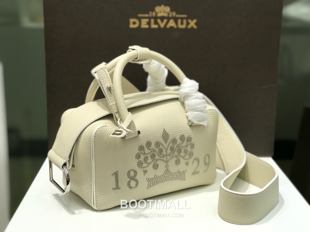델보 쿨 박스 스몰 카프스킨 블랙 스트랩 D링 지퍼 토트 핸드백 Delvaux Cool Box Small Calfskin Black Strap D Ring Zip Tote Handbag 99130066 22cm 5