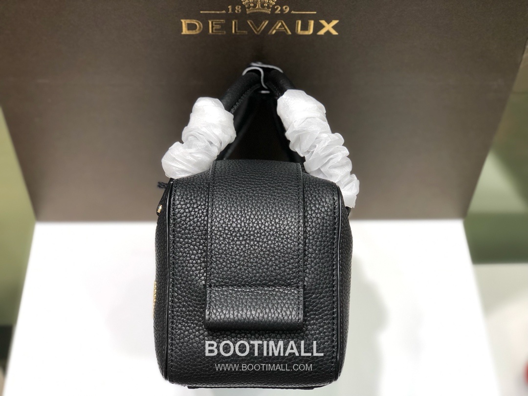 델보 쿨 박스 스몰 카프스킨 블랙 스트랩 D링 지퍼 토트 핸드백 Delvaux Cool Box Small Calfskin Black Strap D Ring Zip Tote Handbag 99130066 22cm 7