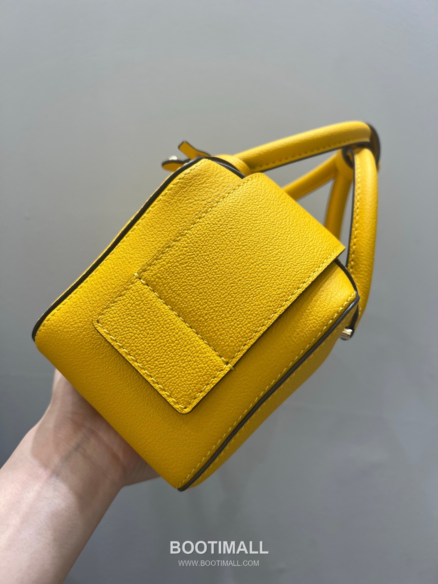 델보 쿨 박스 미니 카프스킨 옐로우 스트랩 D링 지퍼 토트 핸드백 Delvaux Cool Box Mini Calfskin Yellow Strap D Ring Zip Tote Handbag 99120066 22cm 4
