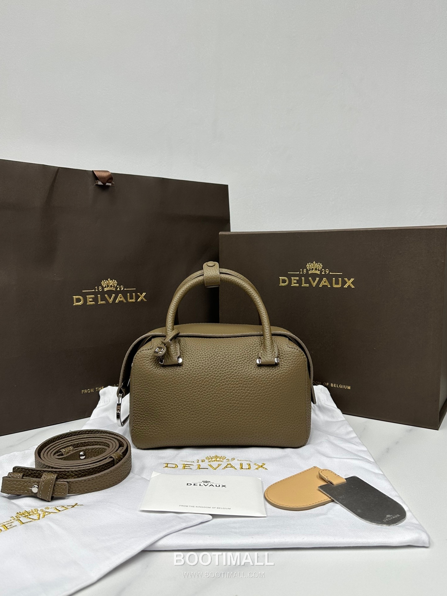 델보 쿨 박스 미니 카프스킨 옐로우 스트랩 D링 지퍼 토트 핸드백 Delvaux Cool Box Mini Calfskin Yellow Strap D Ring Zip Tote Handbag 99120066 22cm 1