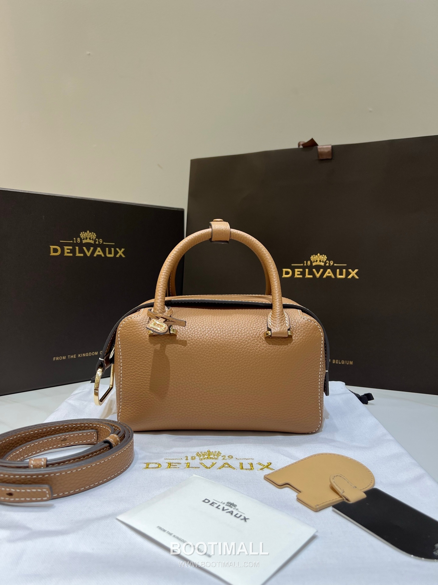 델보 쿨 박스 미니 카프스킨 옐로우 스트랩 D링 지퍼 토트 핸드백 Delvaux Cool Box Mini Calfskin Yellow Strap D Ring Zip Tote Handbag 99120066 22cm 1