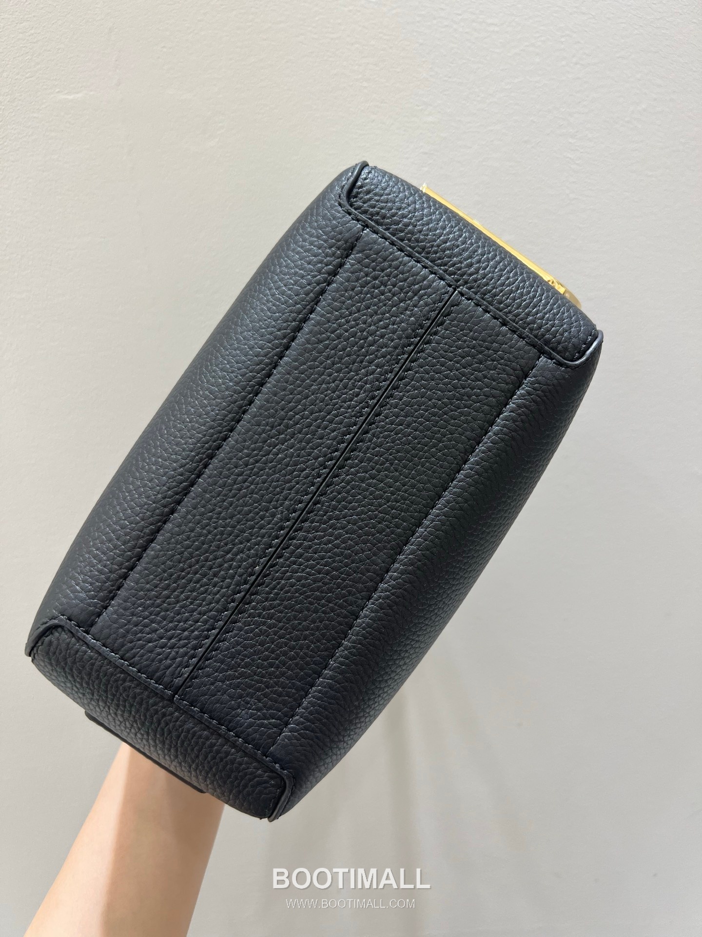 델보 쿨 박스 미니 카프스킨 옐로우 스트랩 D링 지퍼 토트 핸드백 Delvaux Cool Box Mini Calfskin Yellow Strap D Ring Zip Tote Handbag 99120066 22cm 8