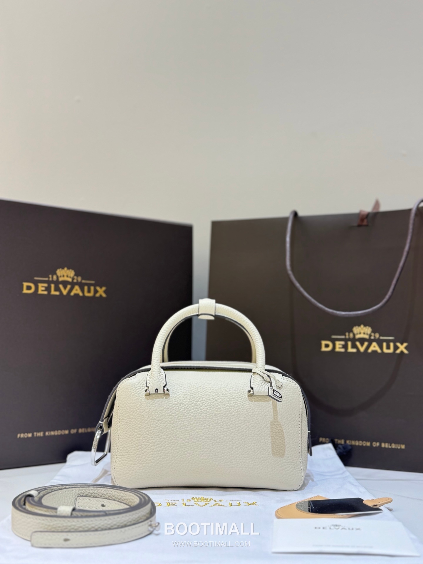 델보 쿨 박스 미니 카프스킨 옐로우 스트랩 D링 지퍼 토트 핸드백 Delvaux Cool Box Mini Calfskin Yellow Strap D Ring Zip Tote Handbag 99120066 22cm 1