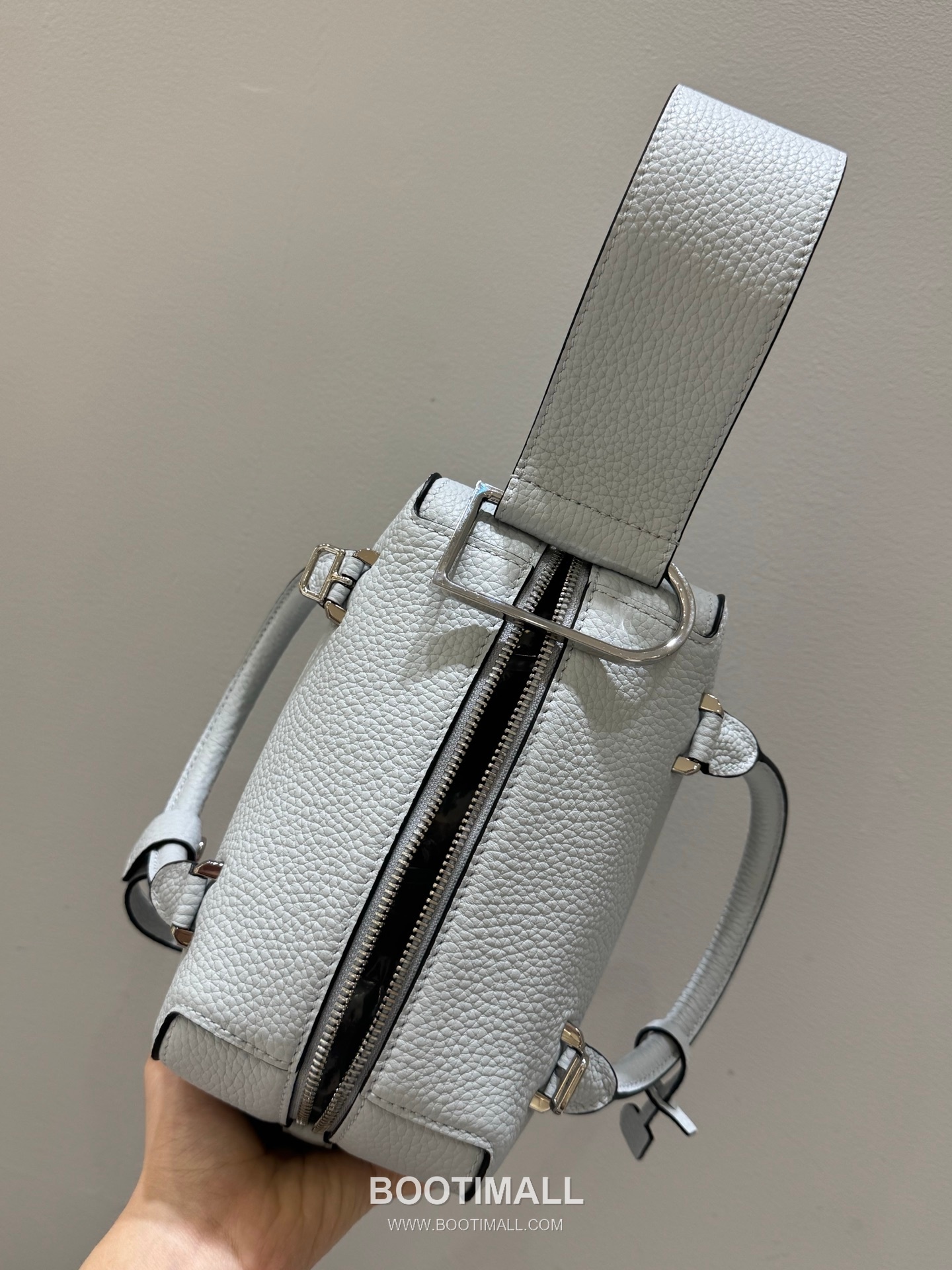 델보 쿨 박스 미니 카프스킨 옐로우 스트랩 D링 지퍼 토트 핸드백 Delvaux Cool Box Mini Calfskin Yellow Strap D Ring Zip Tote Handbag 99120066 22cm 6