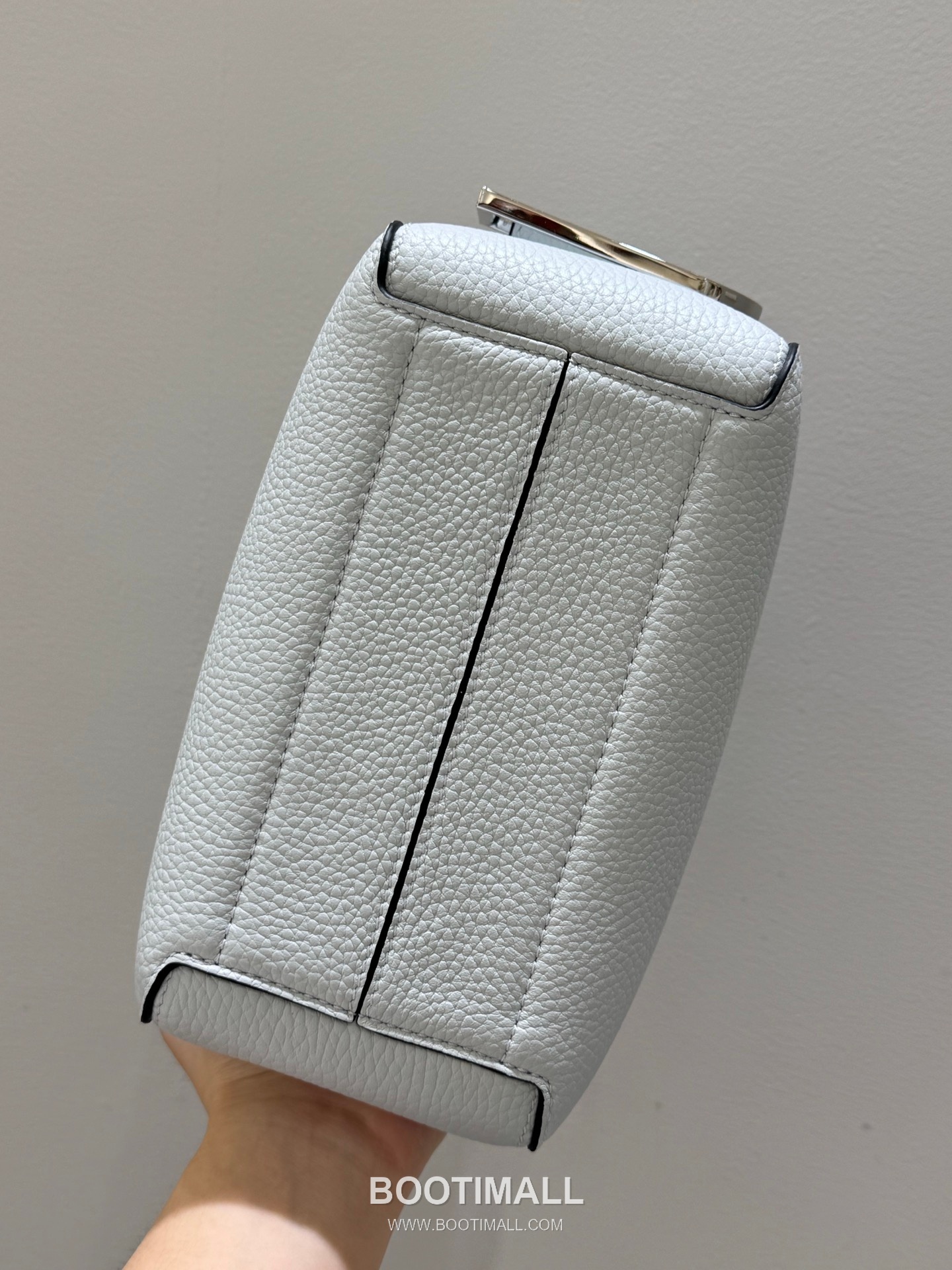 델보 쿨 박스 미니 카프스킨 옐로우 스트랩 D링 지퍼 토트 핸드백 Delvaux Cool Box Mini Calfskin Yellow Strap D Ring Zip Tote Handbag 99120066 22cm 8