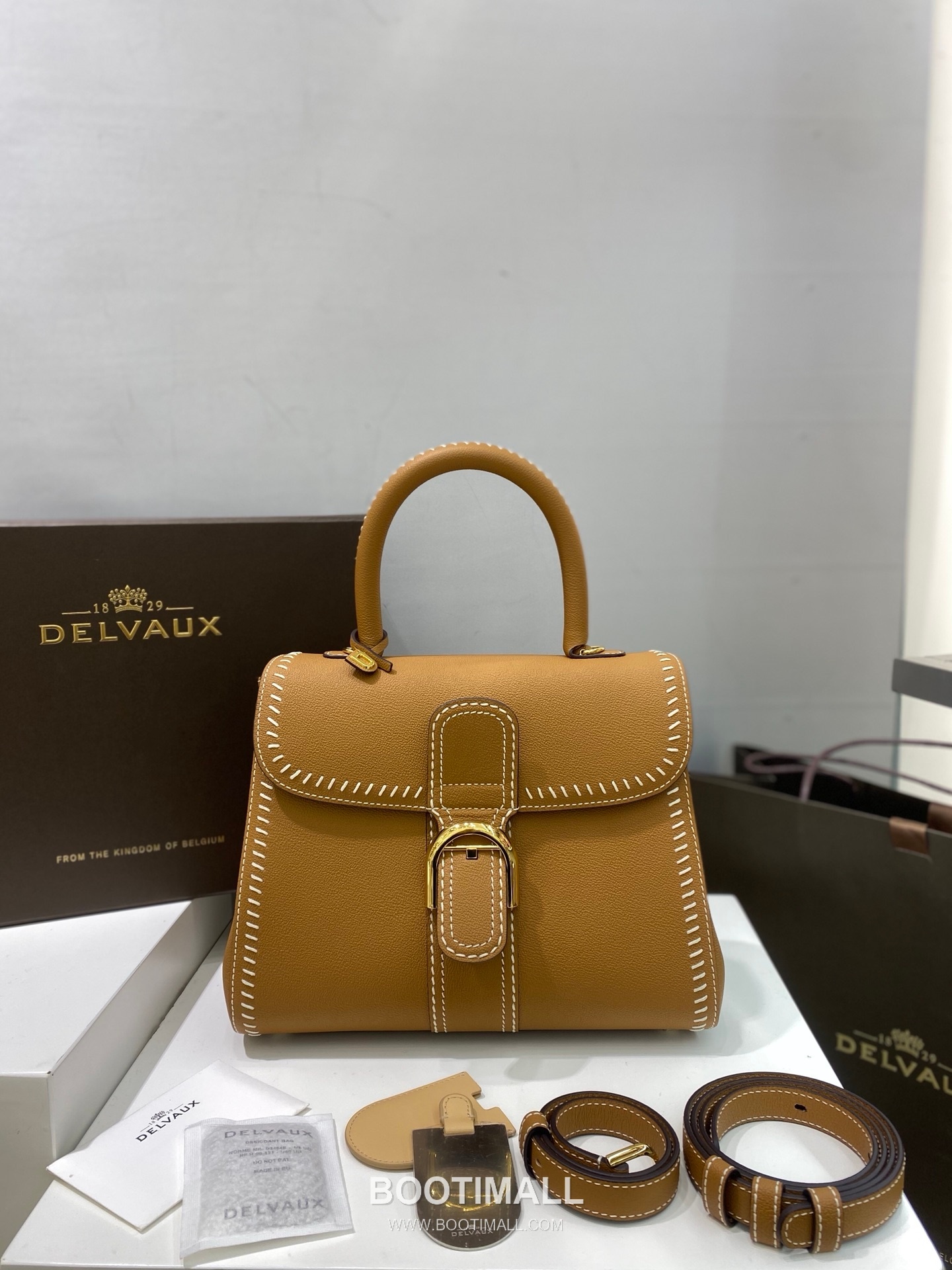 델보 브리앙 21 박스 카프스킨 카멜 스트랩 외부스티치 메탈락 플랩 핸드백 Delvaux Brillant 21 Box Calfskin Camel Strap External Stitch Metal Lock Flap Handbag 99150066 28cm 1