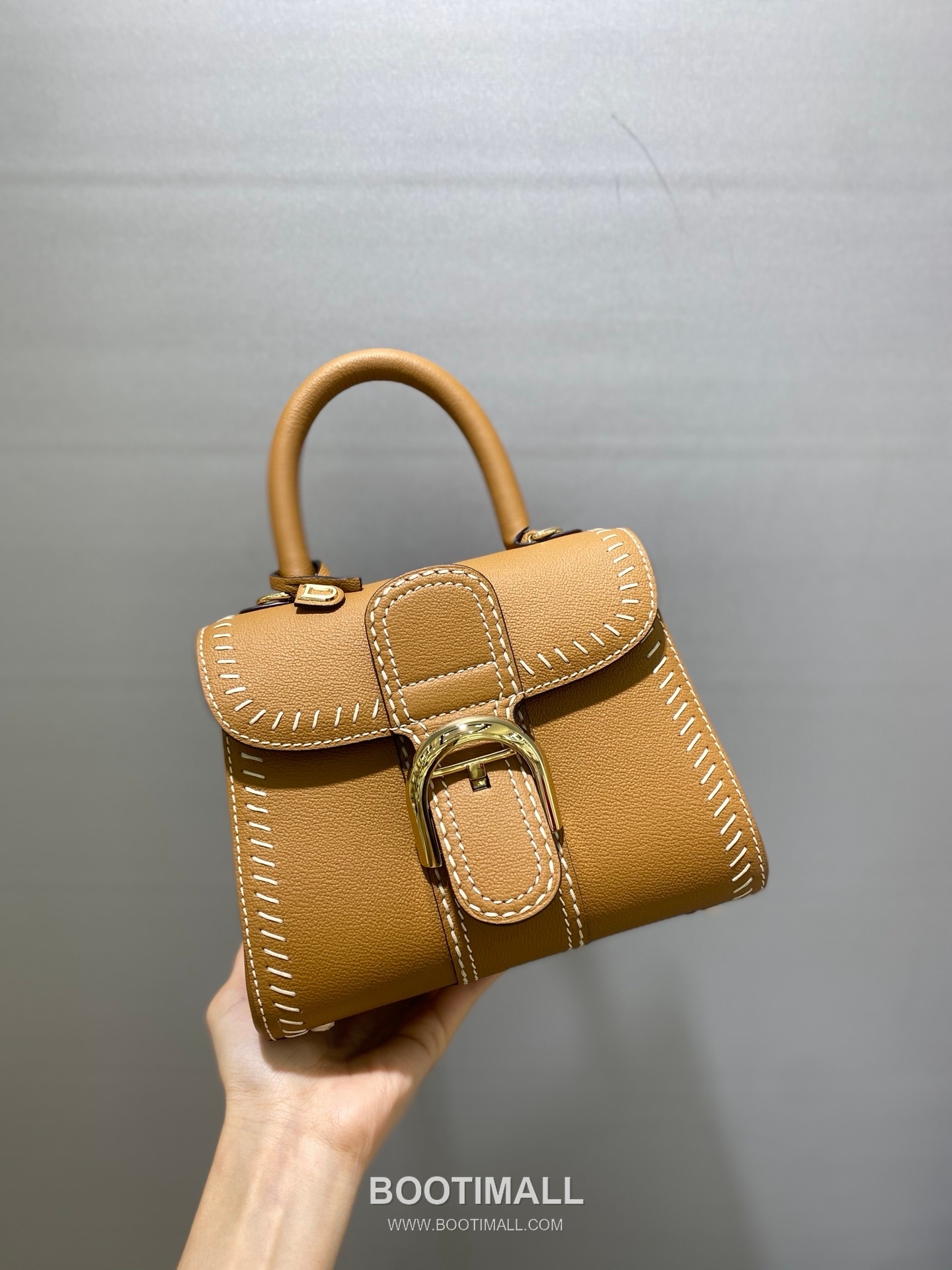 델보 브리앙 21 스몰 박스 카프스킨 카멜 스트랩 외부스티치 메탈락 플랩 핸드백 Delvaux Brillant 21 Small Box Calfskin Camel Strap External Stitch Metal Lock Flap Handbag 99125066 20cm 2