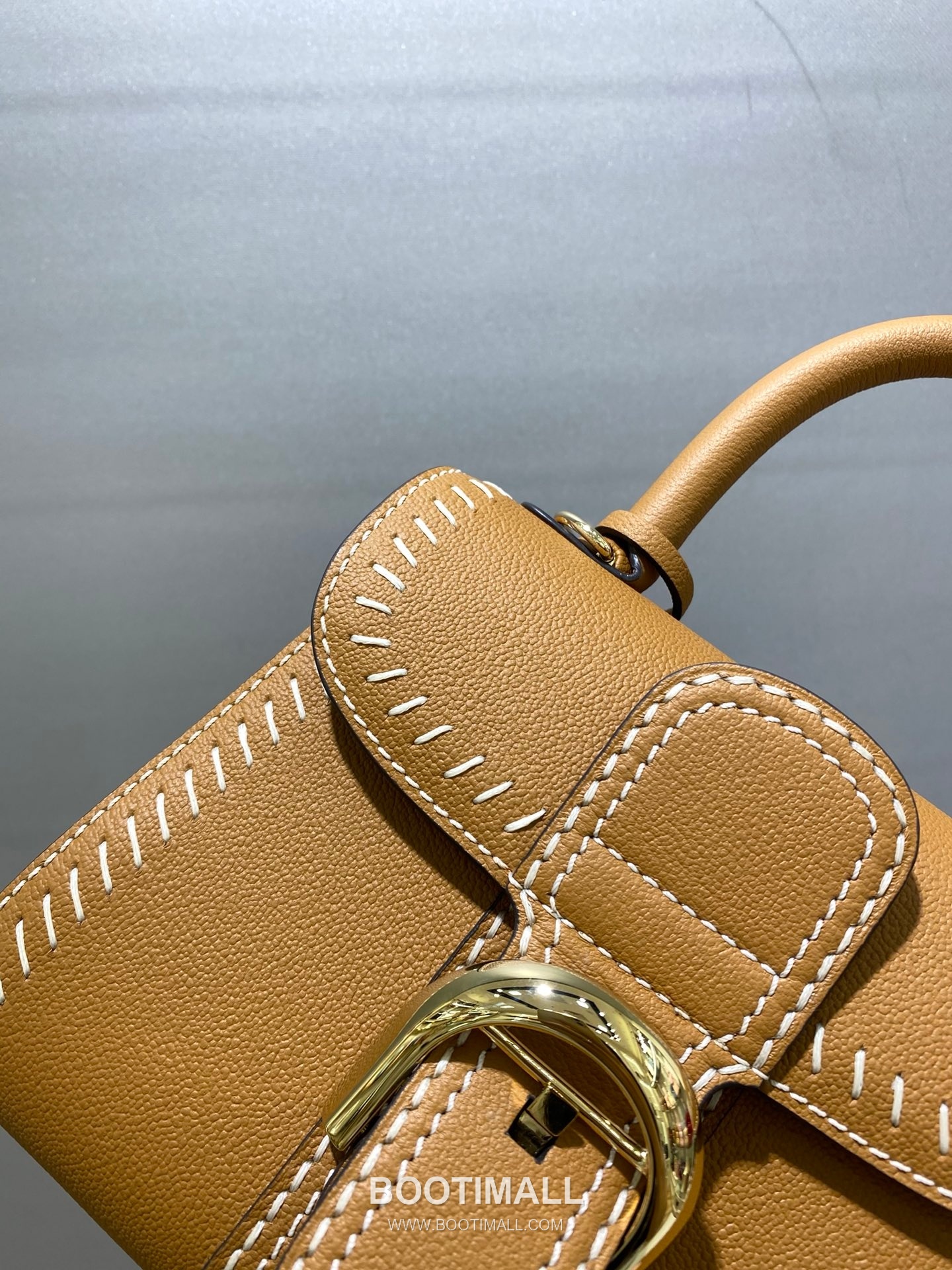 델보 브리앙 21 스몰 박스 카프스킨 카멜 스트랩 외부스티치 메탈락 플랩 핸드백 Delvaux Brillant 21 Small Box Calfskin Camel Strap External Stitch Metal Lock Flap Handbag 99125066 20cm 5