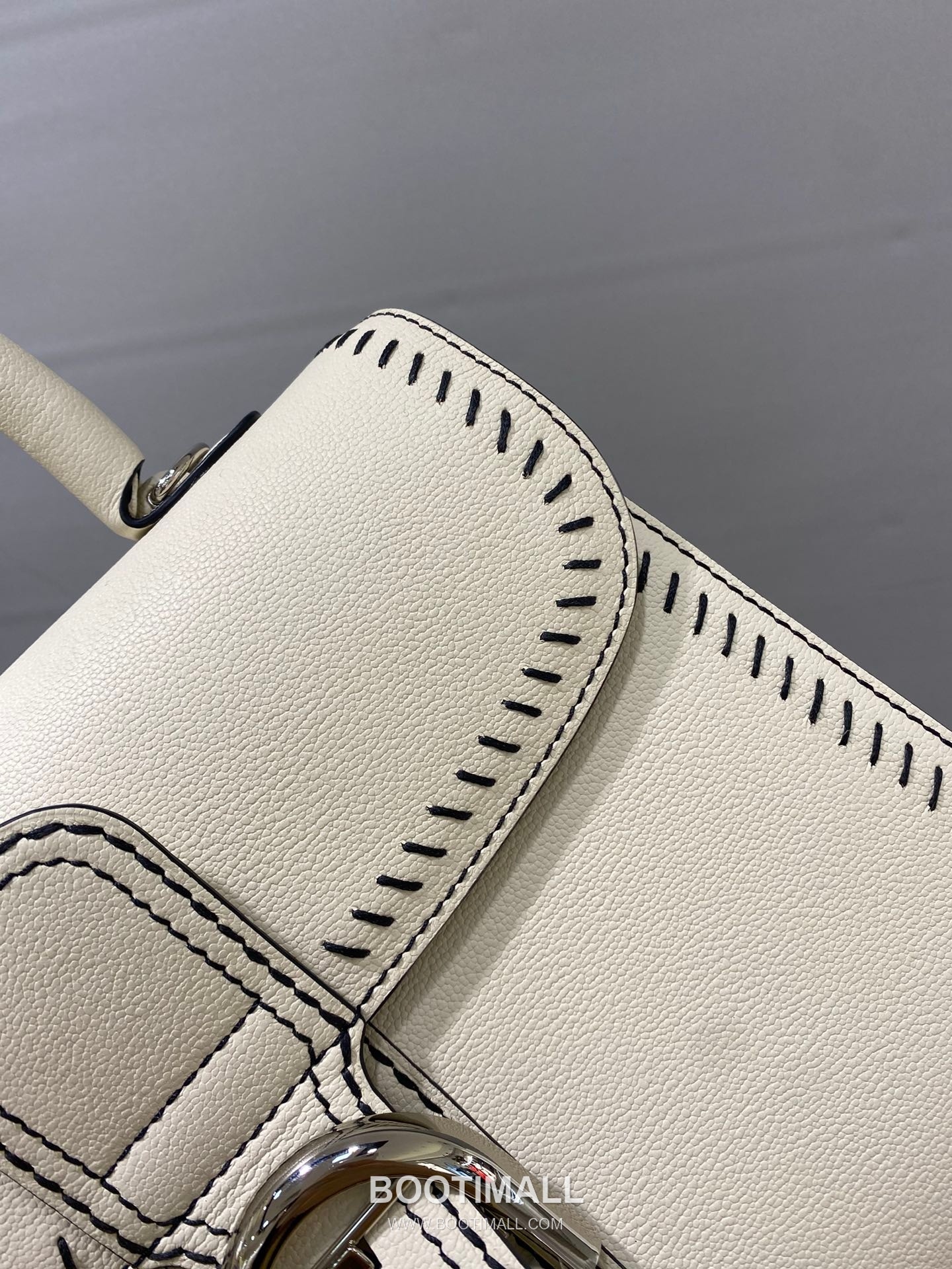 델보 브리앙 21 박스 카프스킨 카멜 스트랩 외부스티치 메탈락 플랩 핸드백 Delvaux Brillant 21 Box Calfskin Camel Strap External Stitch Metal Lock Flap Handbag 99150066 28cm 5