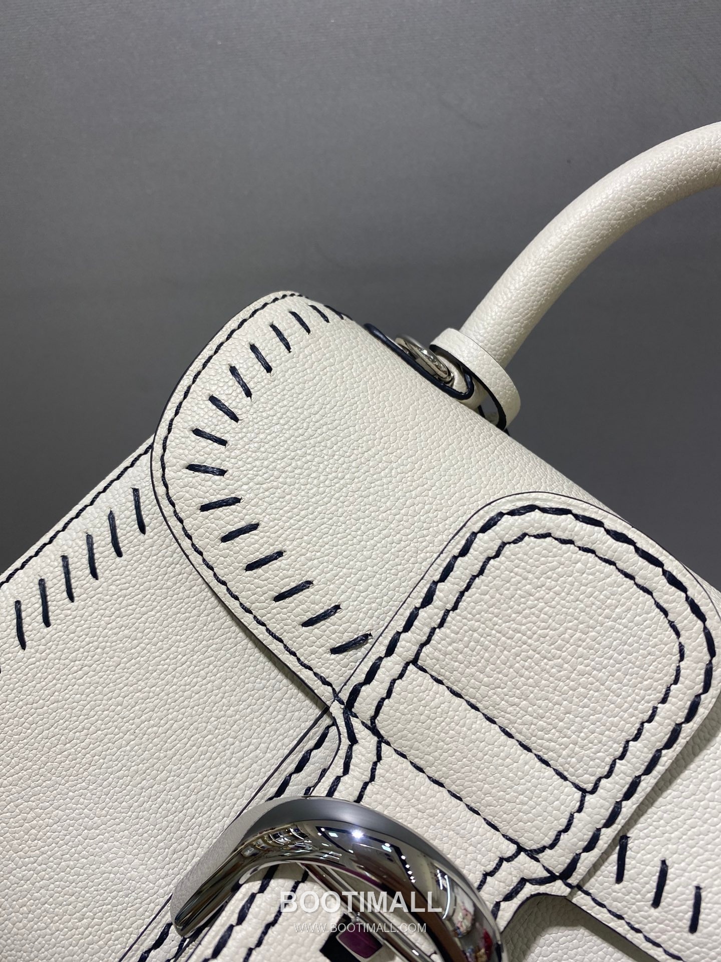 델보 브리앙 21 스몰 박스 카프스킨 카멜 스트랩 외부스티치 메탈락 플랩 핸드백 Delvaux Brillant 21 Small Box Calfskin Camel Strap External Stitch Metal Lock Flap Handbag 99125066 20cm 5