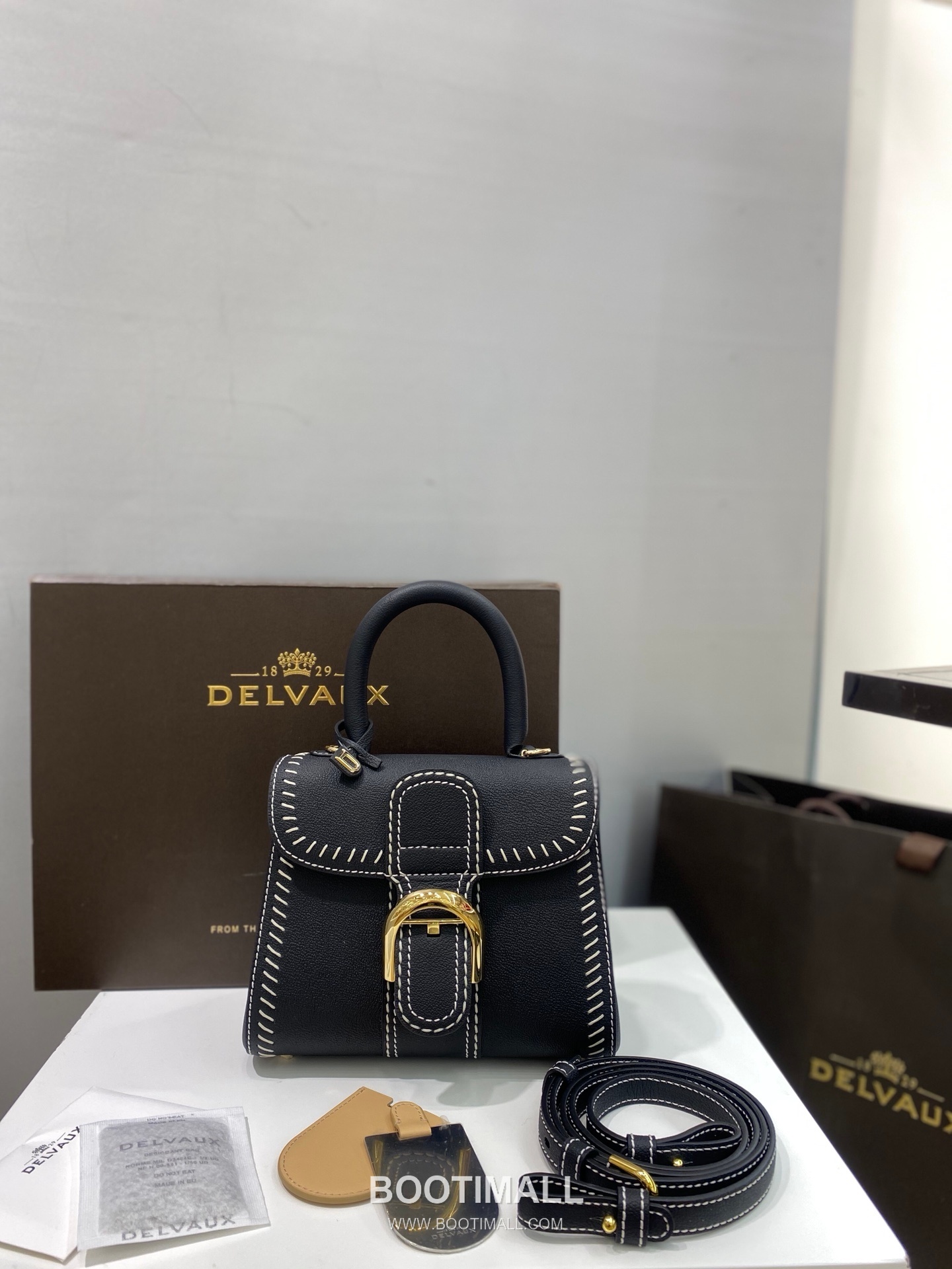 델보 브리앙 21 스몰 박스 카프스킨 카멜 스트랩 외부스티치 메탈락 플랩 핸드백 Delvaux Brillant 21 Small Box Calfskin Camel Strap External Stitch Metal Lock Flap Handbag 99125066 20cm 1