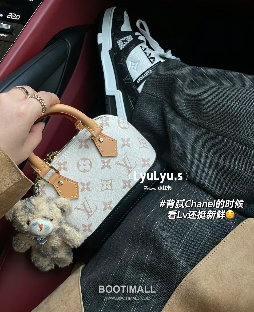 루이비통 알마 나노 모노그램 캔버스 레더 더블지퍼 화이트 토트백 Louis Vuitton Alma Nano Monogram Canvas Leather Double Zip White Tote Bag M46895 18cm 25