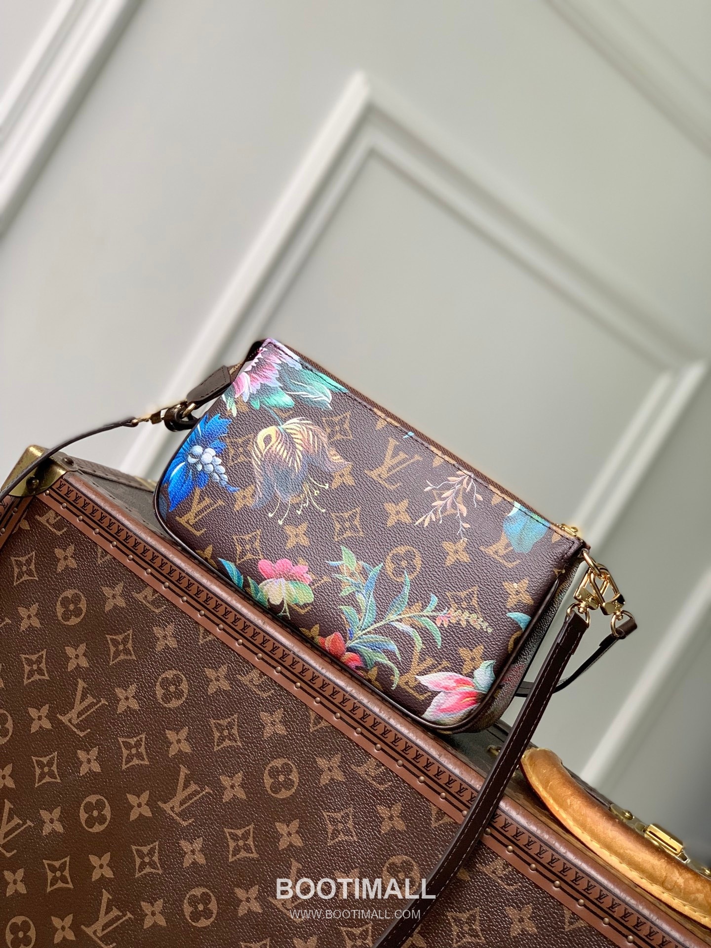 루이비통 포쉐트 악세수아 모노그램 캔버스 레더 플라워 패턴 브라운 클러치 Louis Vuitton Pochette Accessoires Monogram Canvas Leather Flower Pattern Brown Clutch M29148 23.5cm 3