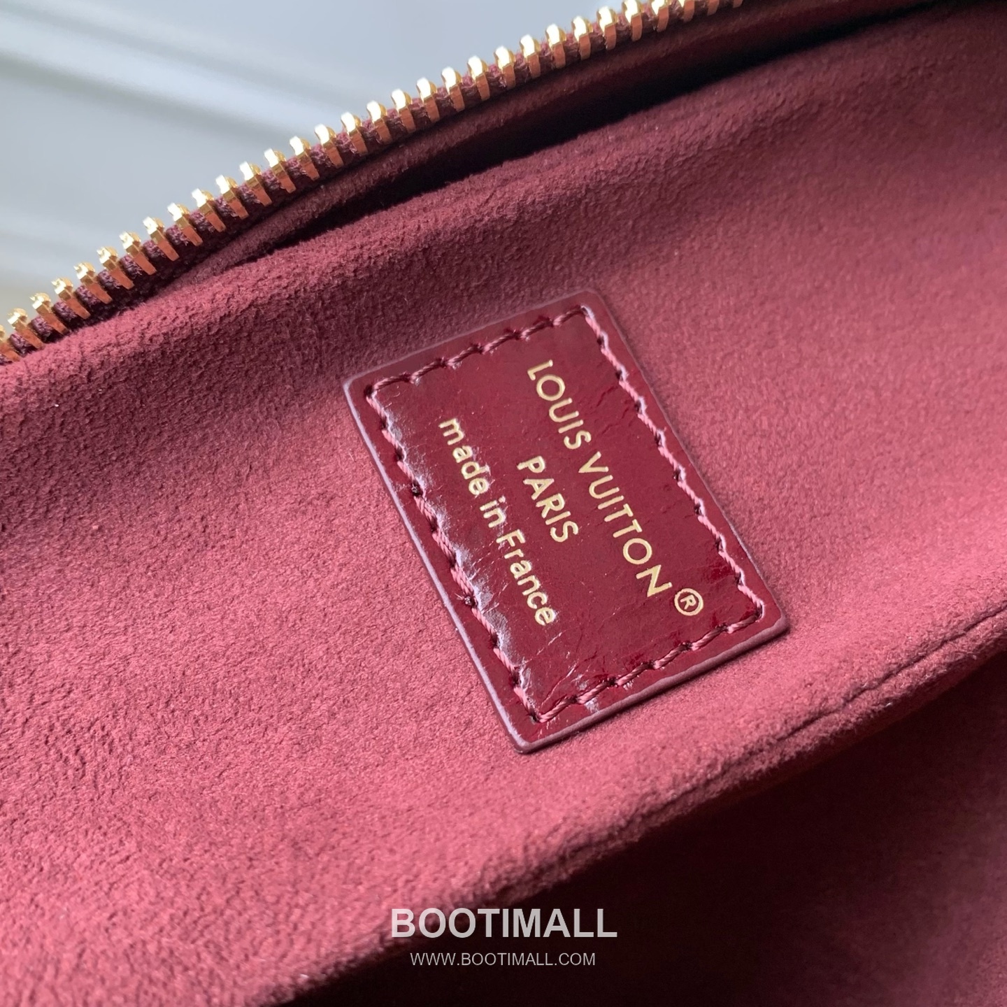 루이비통 사이드 트렁크 미디엄 모노그램 레더 S락 메탈코너 버건디 숄더백 Louis Vuitton Side Trunk Medium Monogram Leather S-Lock Metal Corner Burgundy Shoulder Bag M26305 23.5cm 9