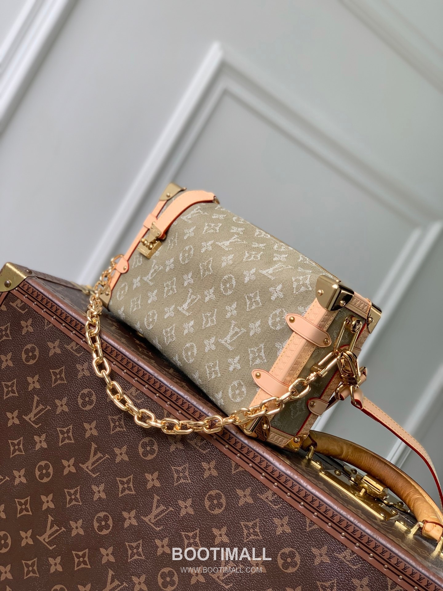 루이비통 사이드 트렁크 이스트웨스트 모노그램 레더 S락 체인 그린 숄더백 Louis Vuitton Side Trunk East-West Monogram Leather S-Lock Chain Green Shoulder Bag M27451 28cm 2