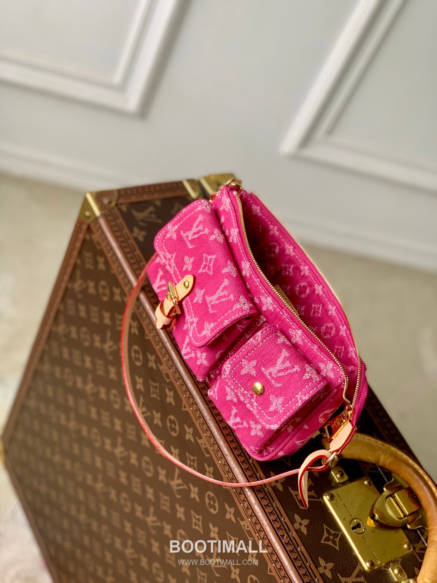 루이비통 포쉐트 악세수아 카고 코튼 레더 프론트포켓 그린 숄더백 Louis Vuitton Pochette Accessories Cargo Cotton Leather Front Pocket Green Shoulder Bag M27602 23.5cm 10