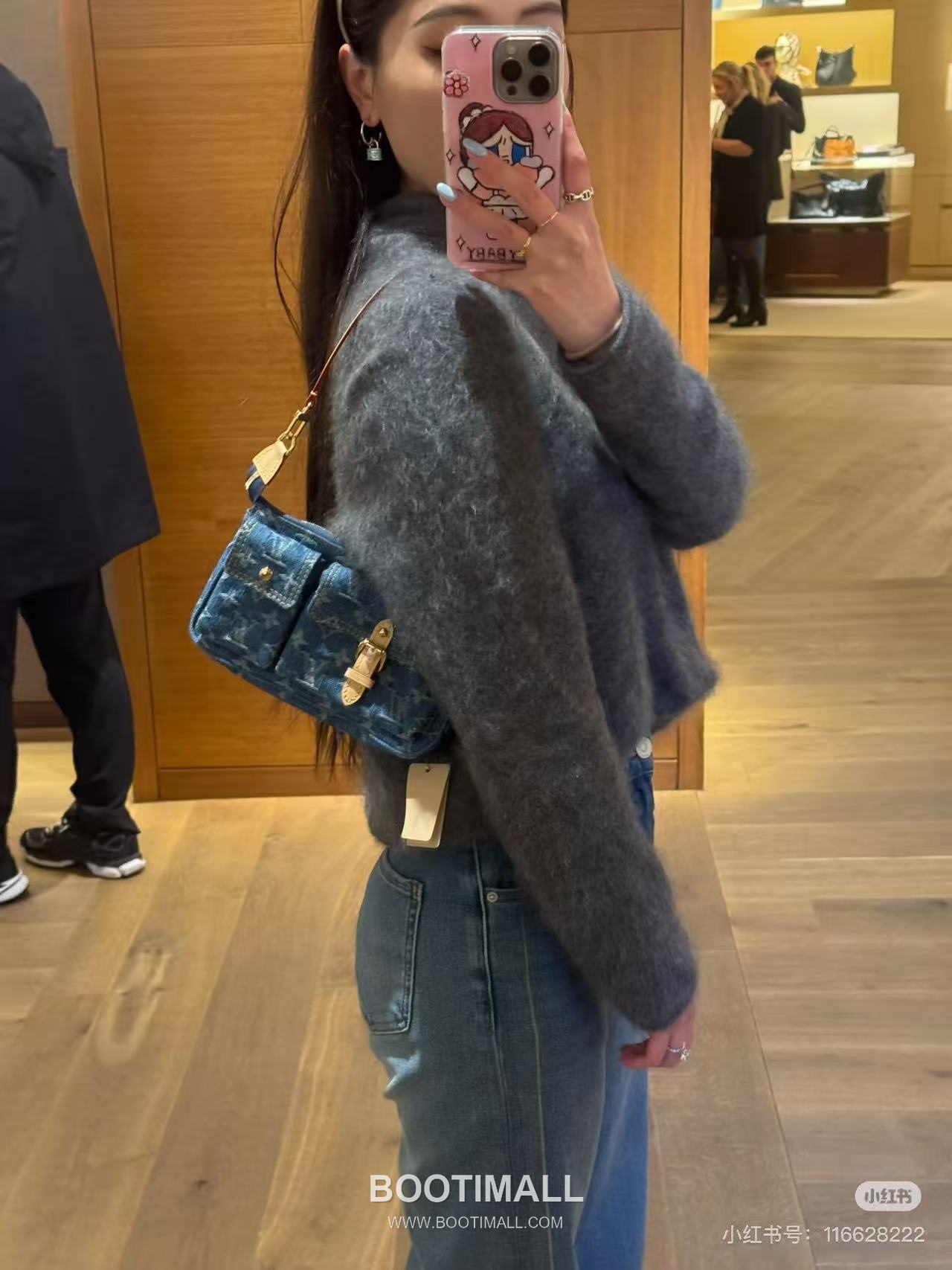 루이비통 포쉐트 악세수아 카고 코튼 레더 프론트포켓 그린 숄더백 Louis Vuitton Pochette Accessories Cargo Cotton Leather Front Pocket Green Shoulder Bag M27602 23.5cm 1