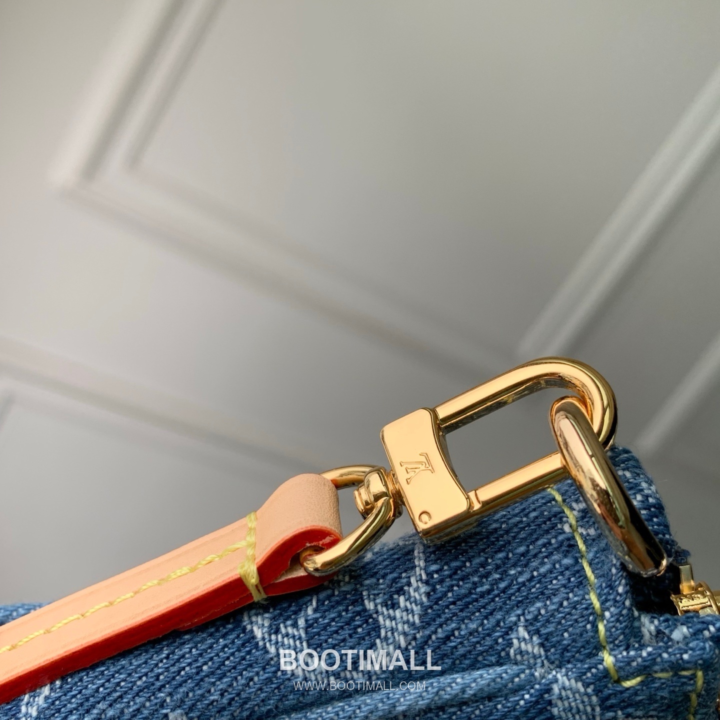 루이비통 포쉐트 악세수아 카고 코튼 레더 프론트포켓 그린 숄더백 Louis Vuitton Pochette Accessories Cargo Cotton Leather Front Pocket Green Shoulder Bag M27602 23.5cm 16