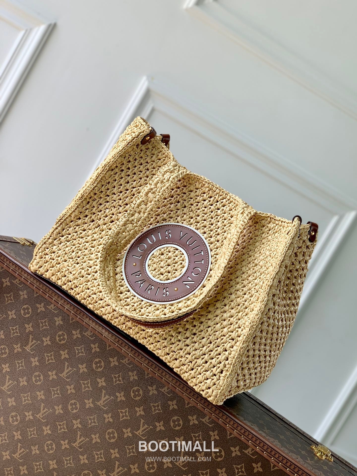 루이비통 온더고 미디엄 라피아 레더 트리밍 리벳코너 토트백 Louis Vuitton OnTheGo Medium Raffia Leather Trim Rivet Corner Tote Bag M24723 37.5cm 1