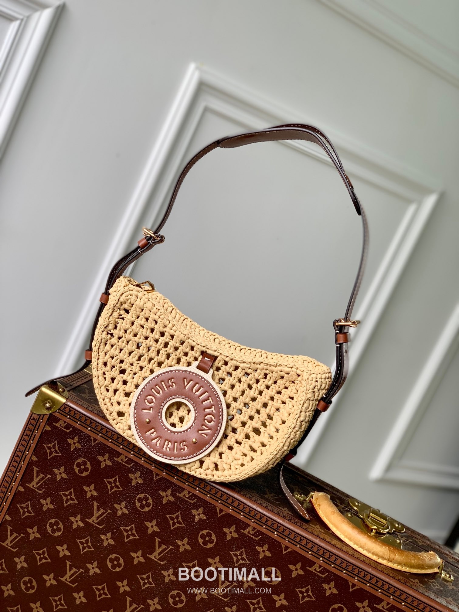 루이비통 크루아상 미디엄 라피아 레더 트리밍 하프문 숄더백 Louis Vuitton Croissant Medium Raffia Leather Trim Half Moon Shoulder Bag M24811 25cm 1